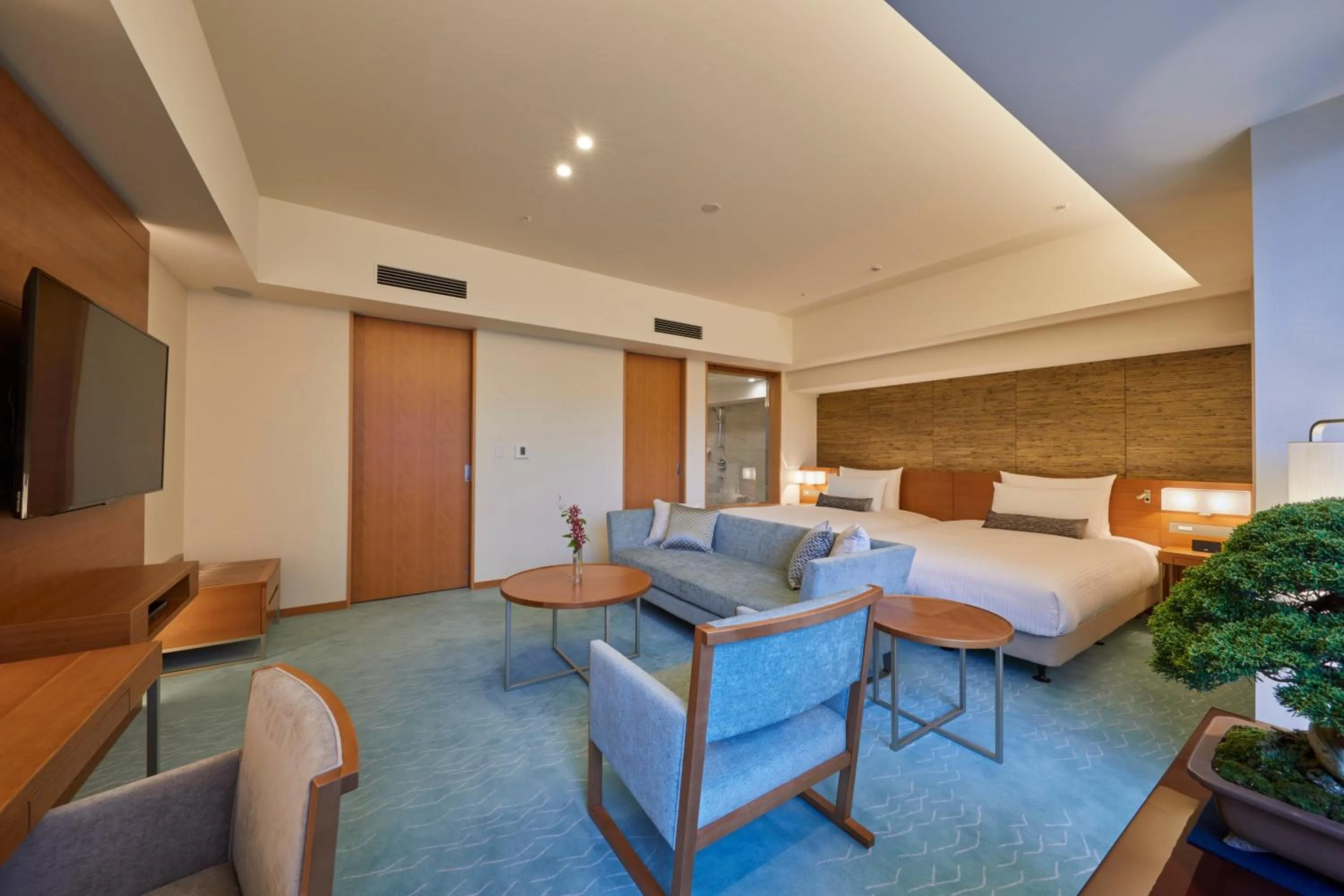 Photo of the whole room, Bed in THE KITANO HOTEL TOKYO