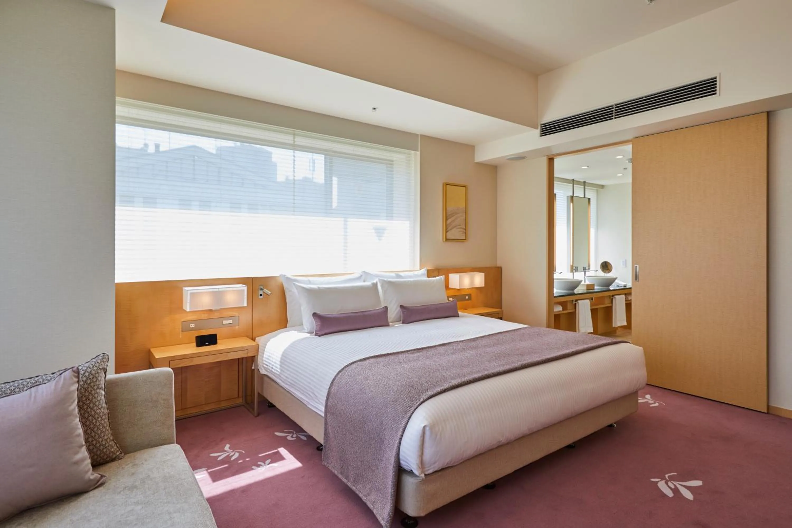 Bedroom, Bed in THE KITANO HOTEL TOKYO