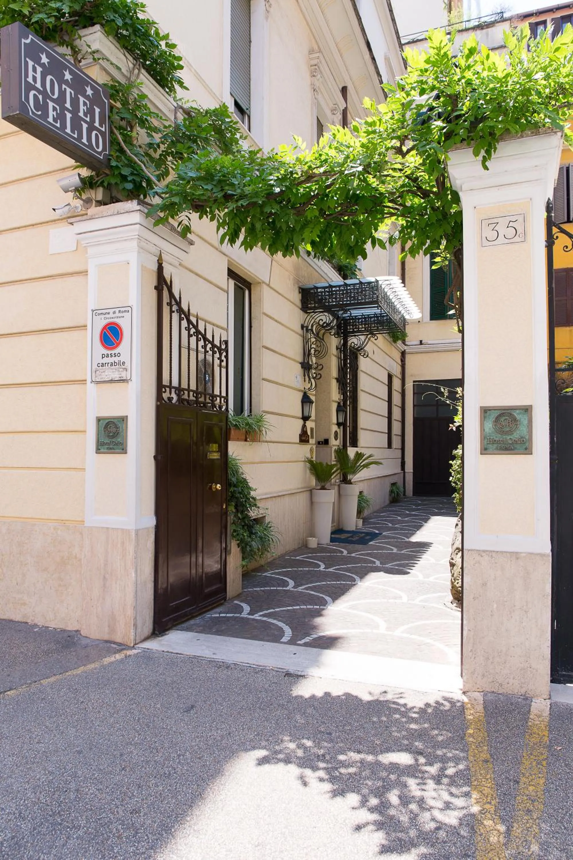 Property building in Hotel Celio