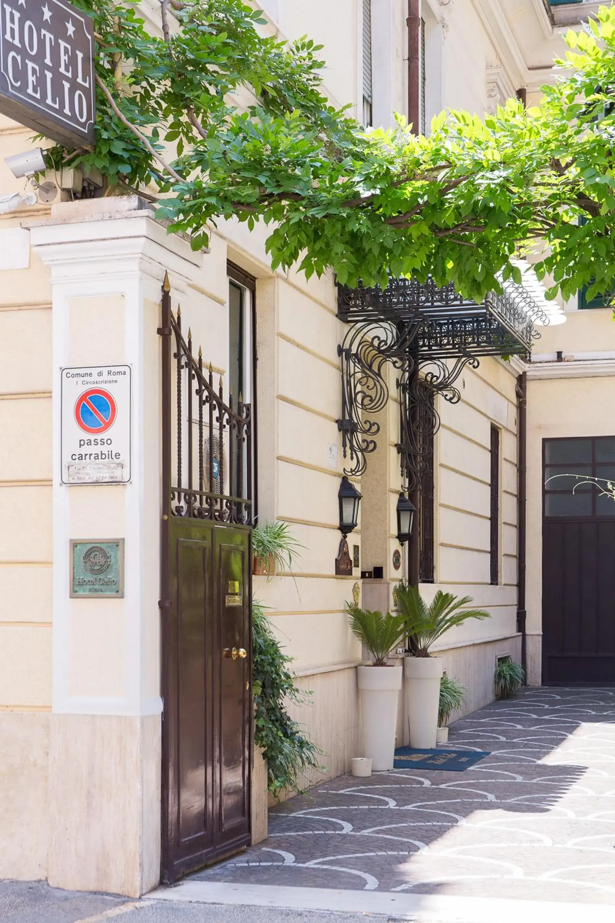 Property building in Hotel Celio Property building in Hotel Celio