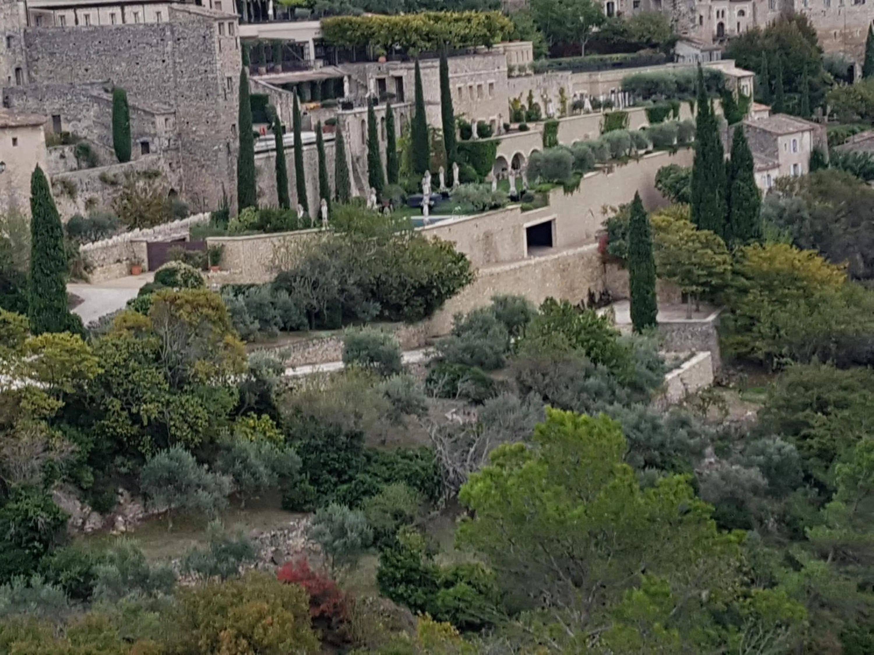 Bird's eye view in Le Crillon