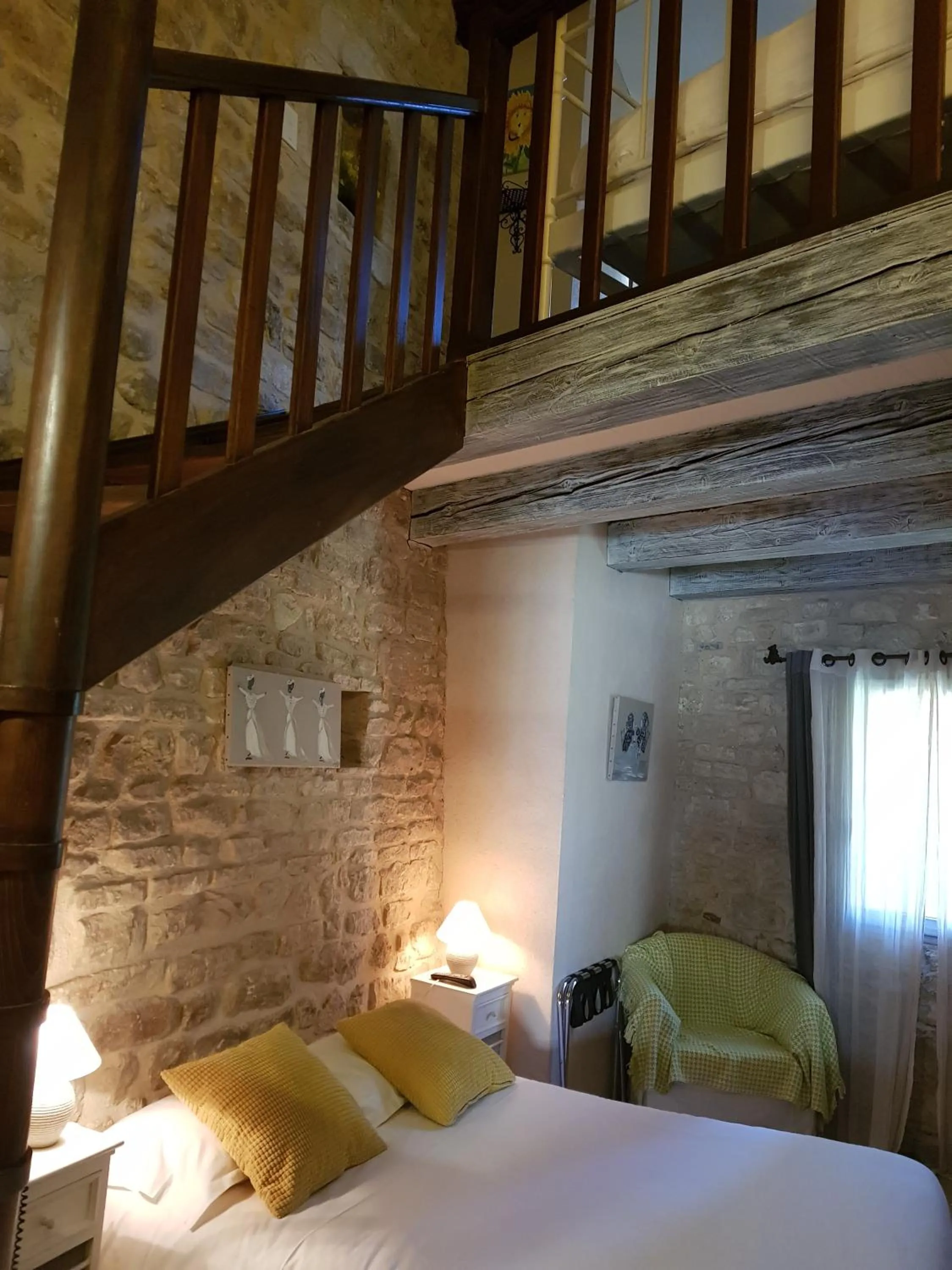 Bedroom, Bed in Le Crillon