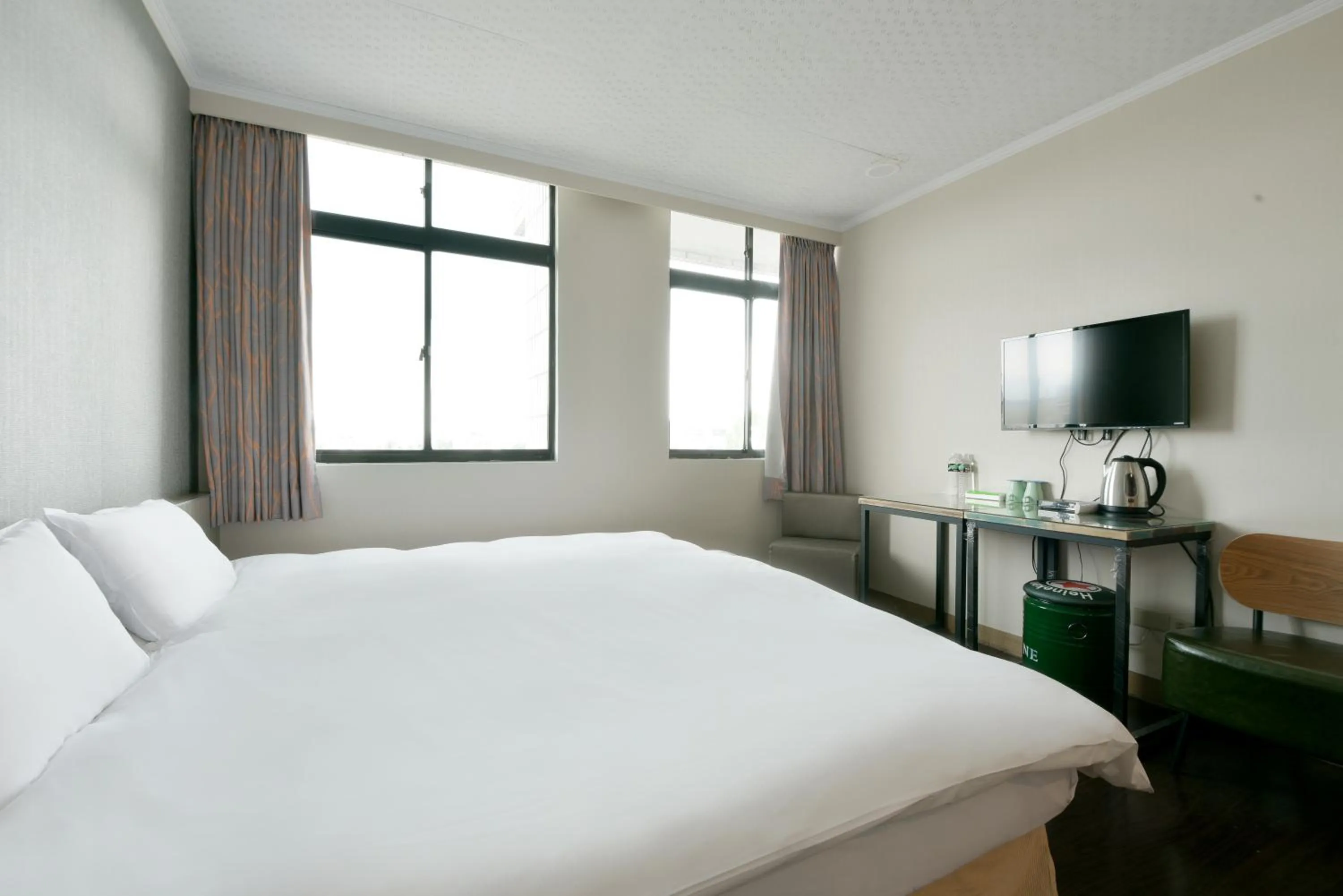 Bed in Back Home Hotel