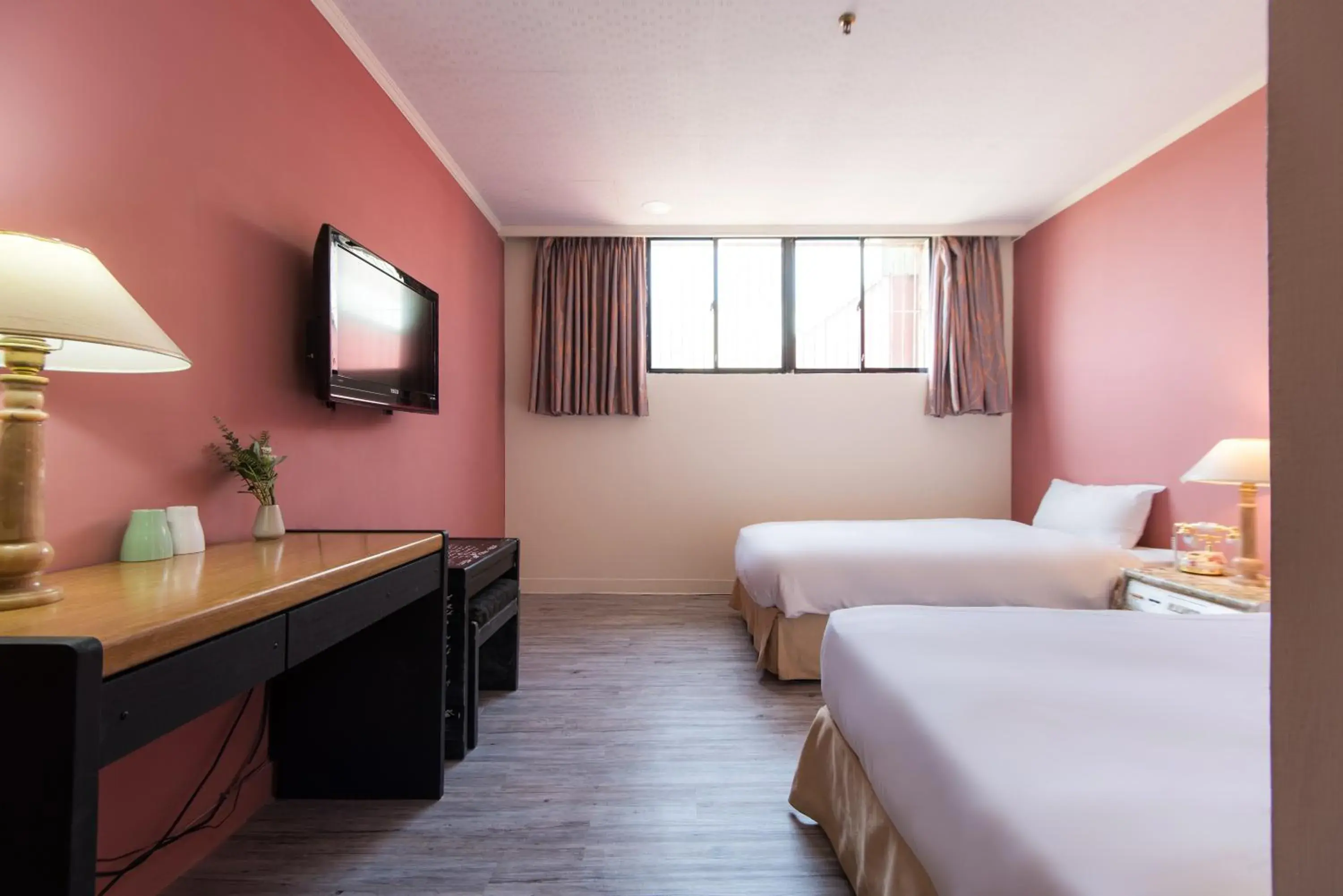 Property building, Bed in Back Home Hotel Property building, Bed in Back Home Hotel