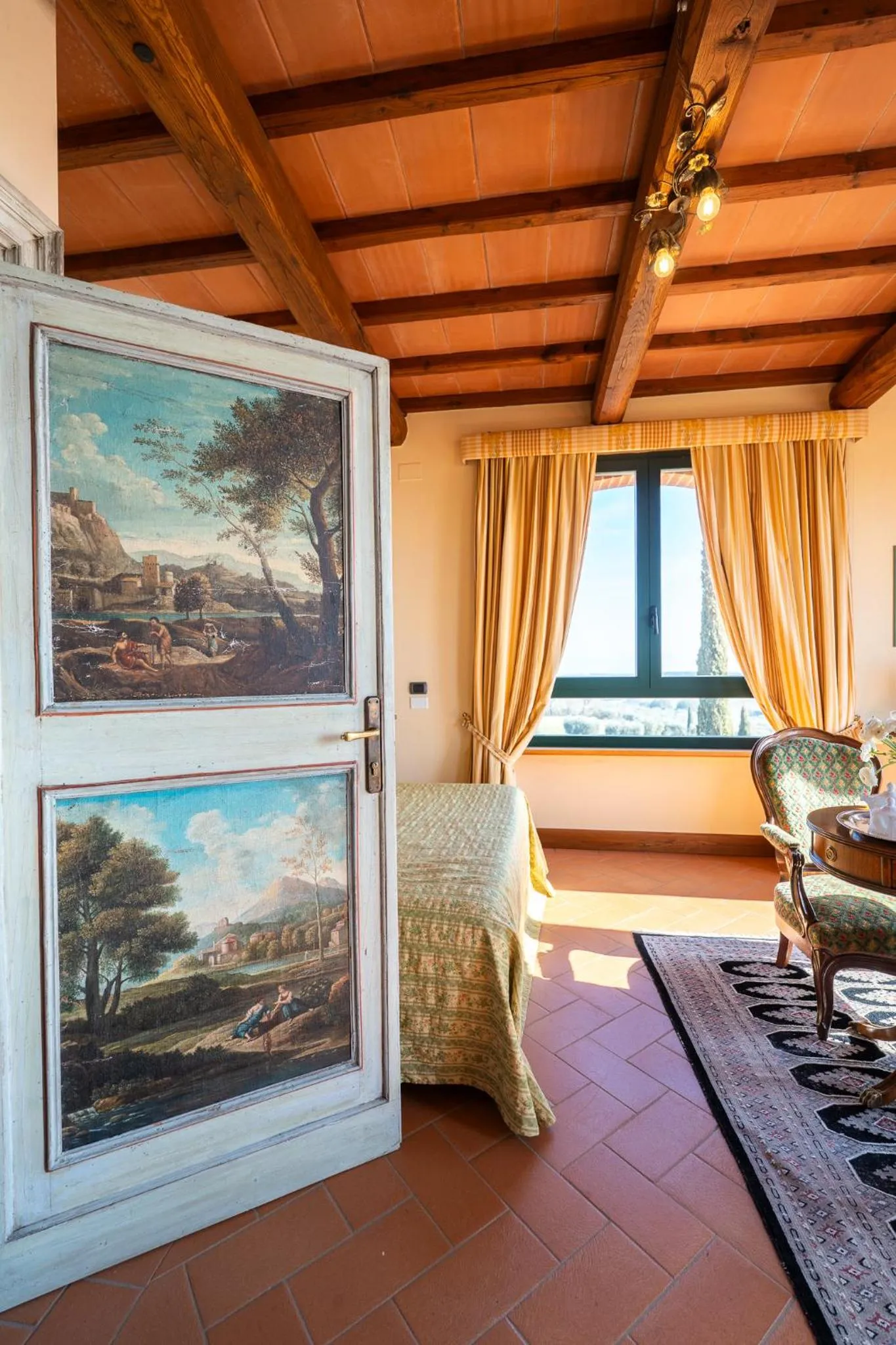 Decorative detail in Locanda Poggioleone