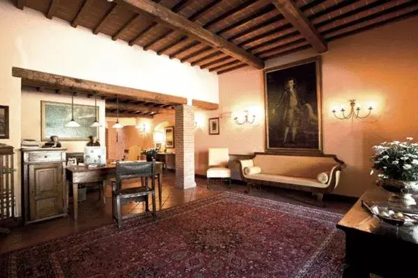 Lobby or reception, Bed in Locanda Poggioleone Lobby or reception, Bed in Locanda Poggioleone
