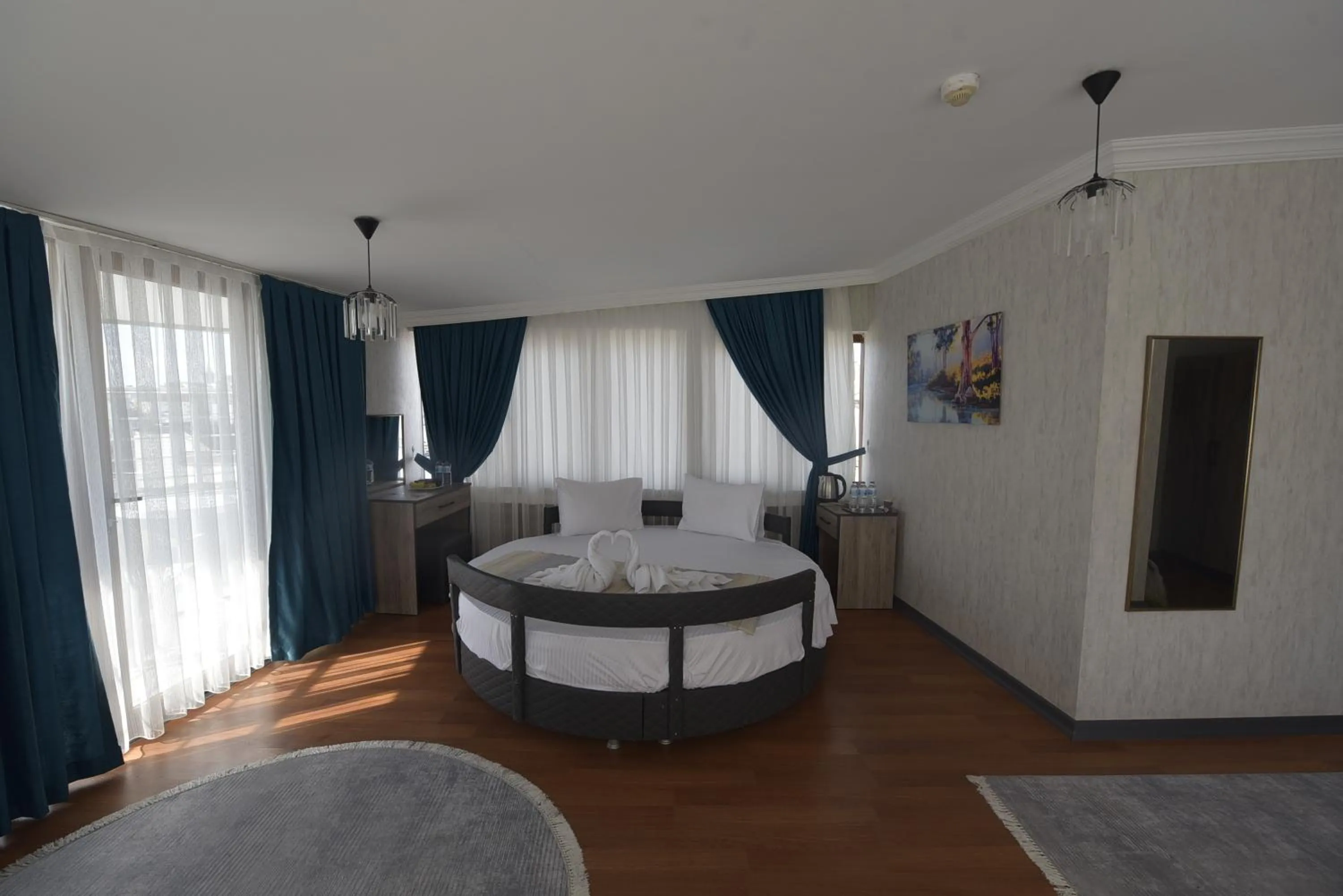 Property building, Bed in Omega Luxx Hotel