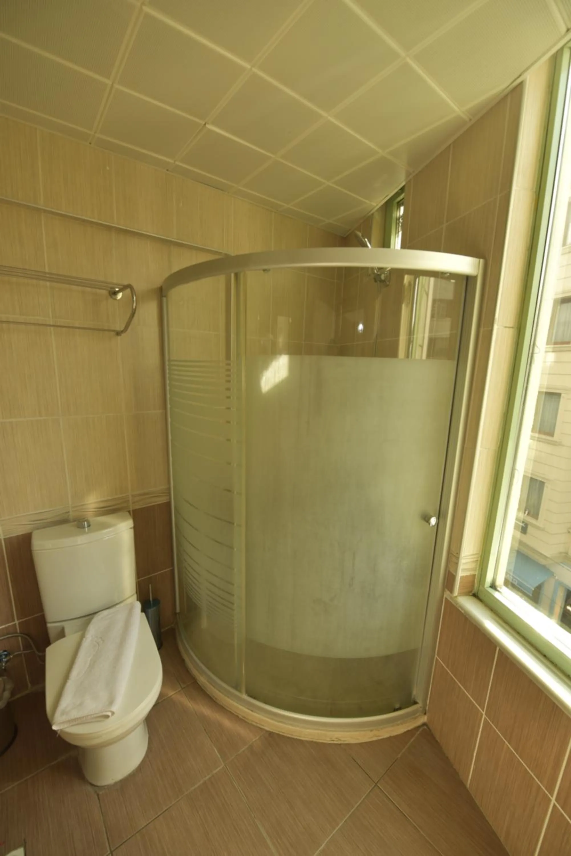 Shower in Omega Luxx Hotel