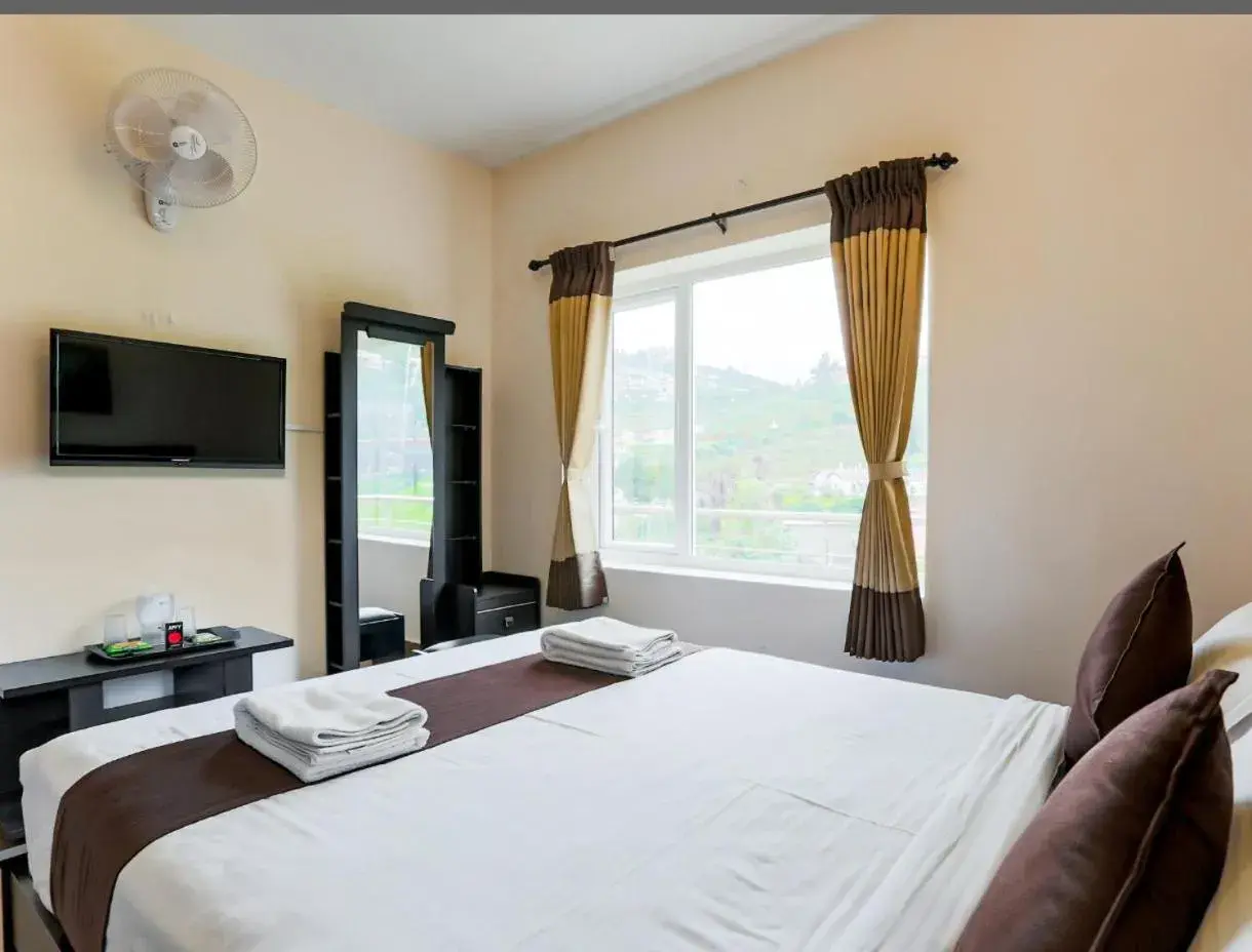 Budget Double Room in Paradise Perfect - Nonsmoking Non alcoholic No unmarried couples Budget Double Room in Paradise Perfect - Nonsmoking Non alcoholic No unmarried couples