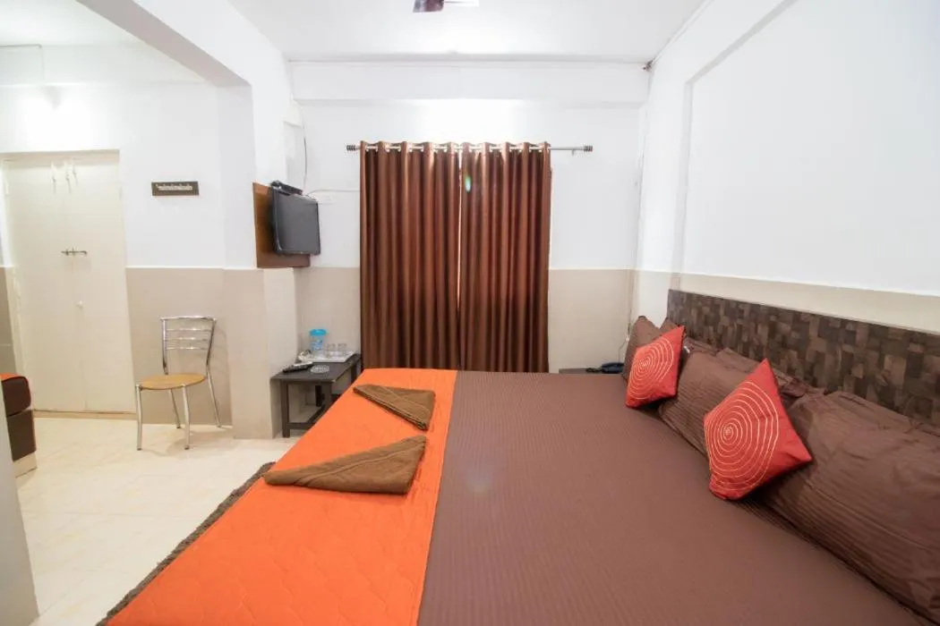 Bed in Travo Suites Panjim
