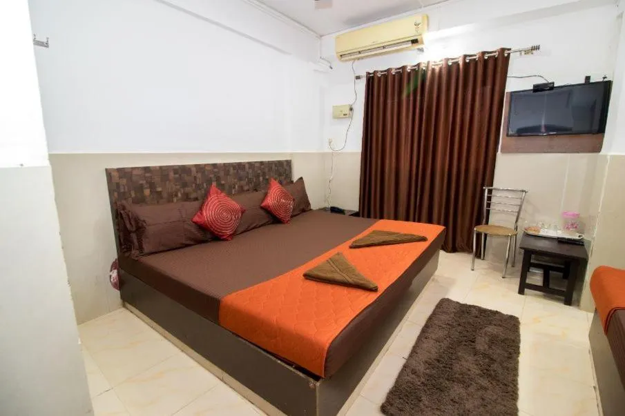 Bed in Travo Suites Panjim