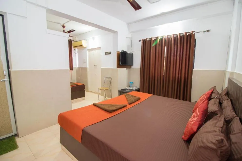 Bed in Travo Suites Panjim