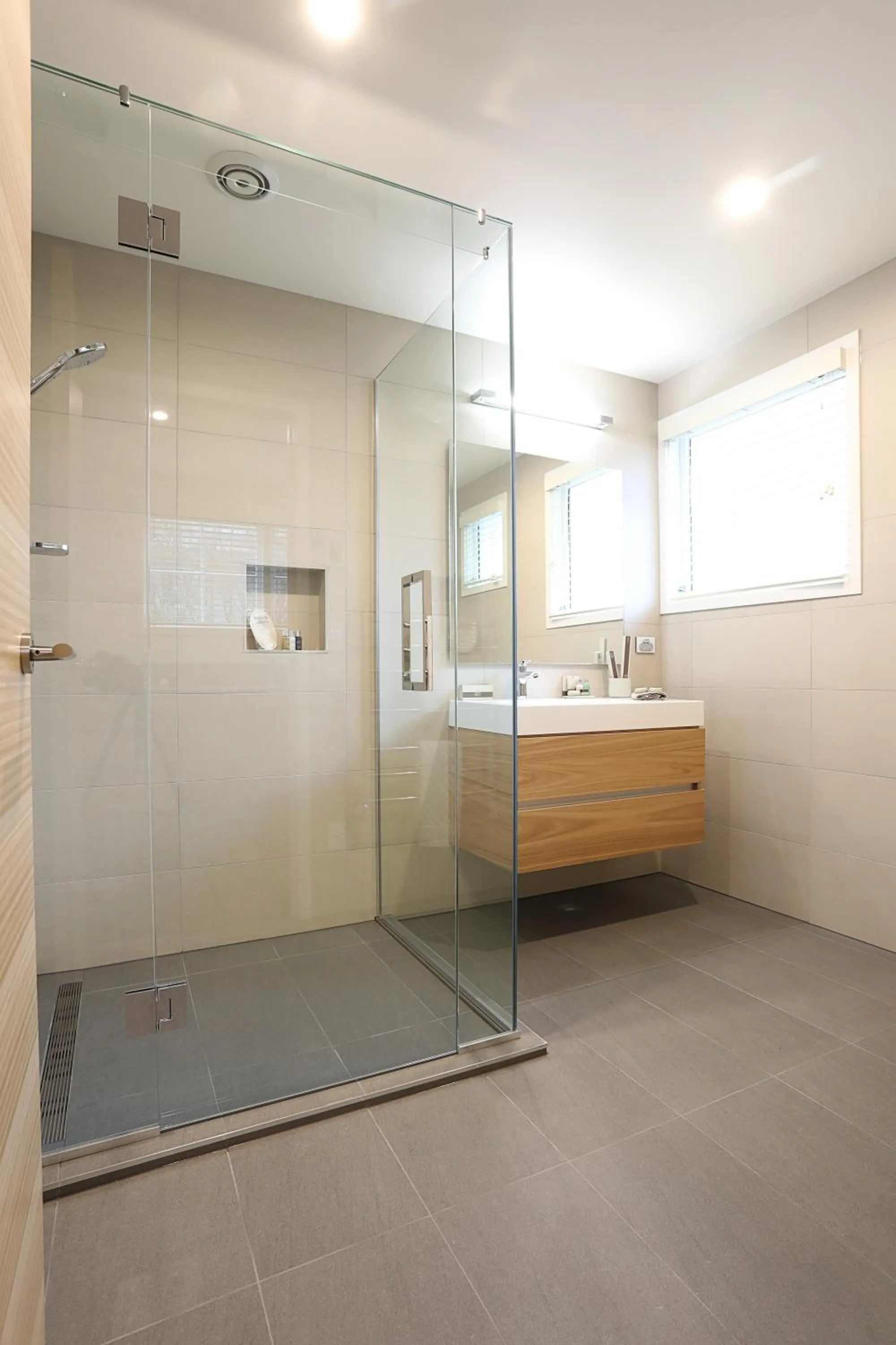 The Lodges At Transport World