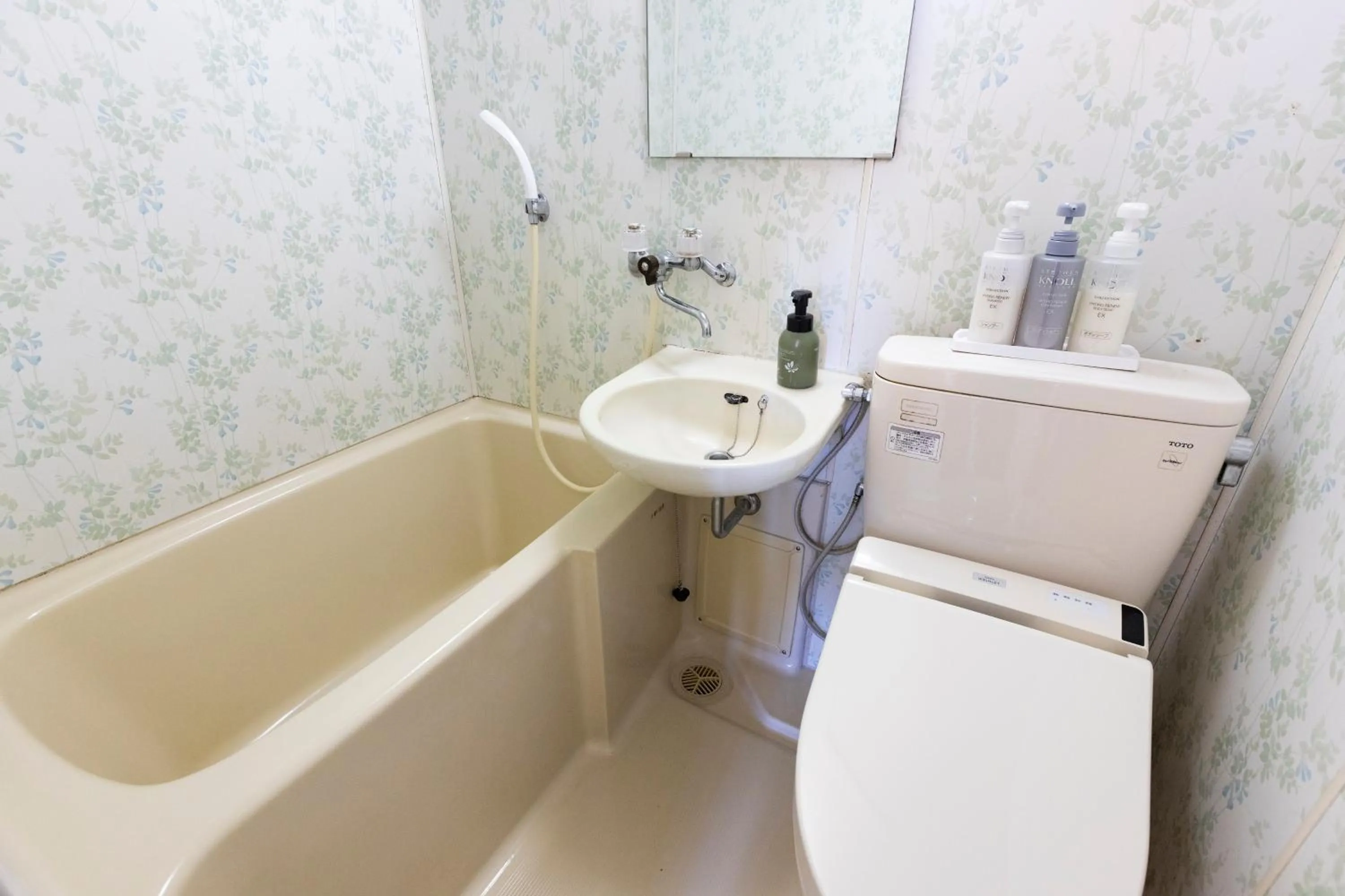 Toilet in Goto Conkana Kingdom Winery & Resort