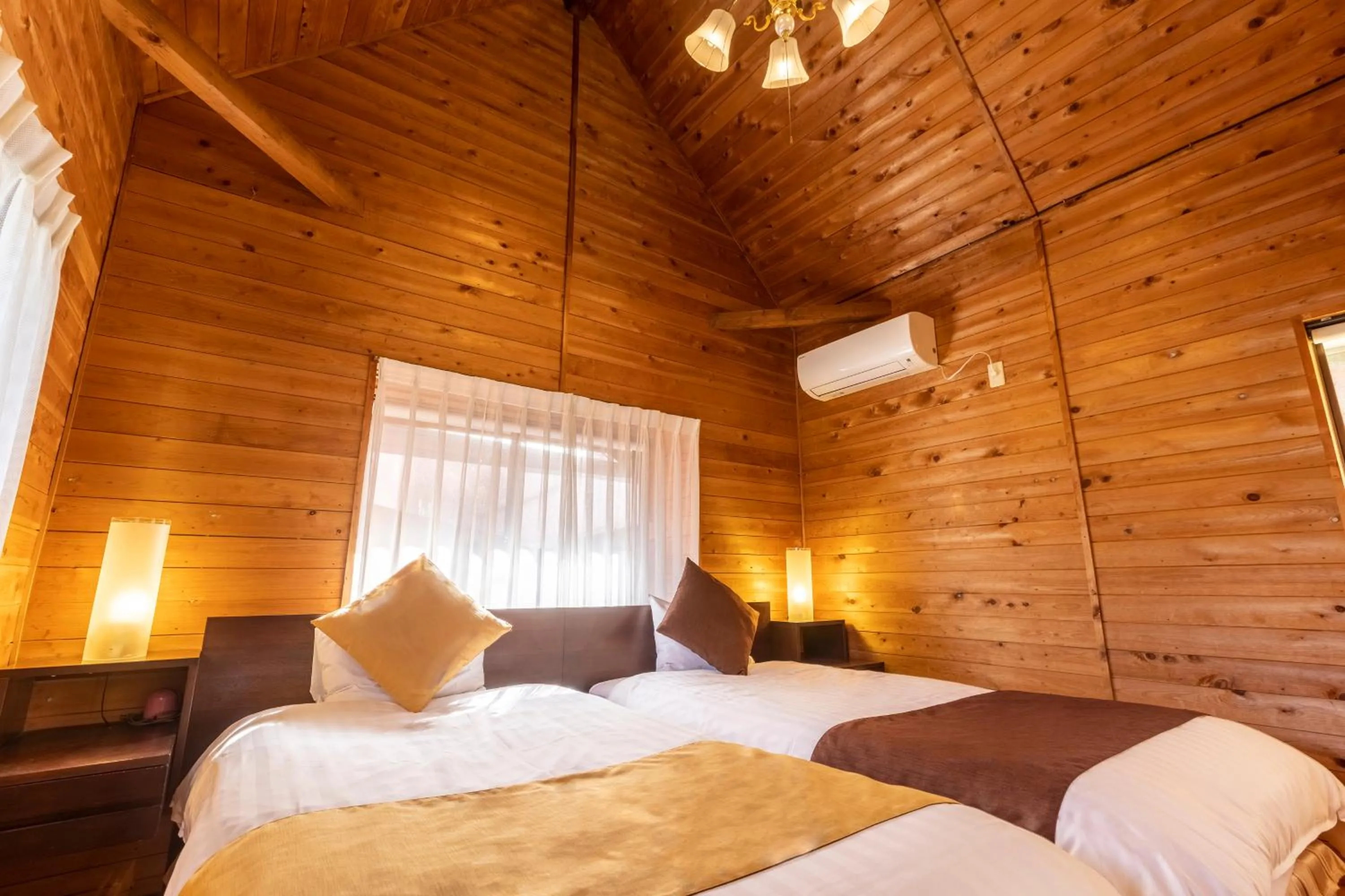 Photo of the whole room, Bed in Goto Conkana Kingdom Winery & Resort