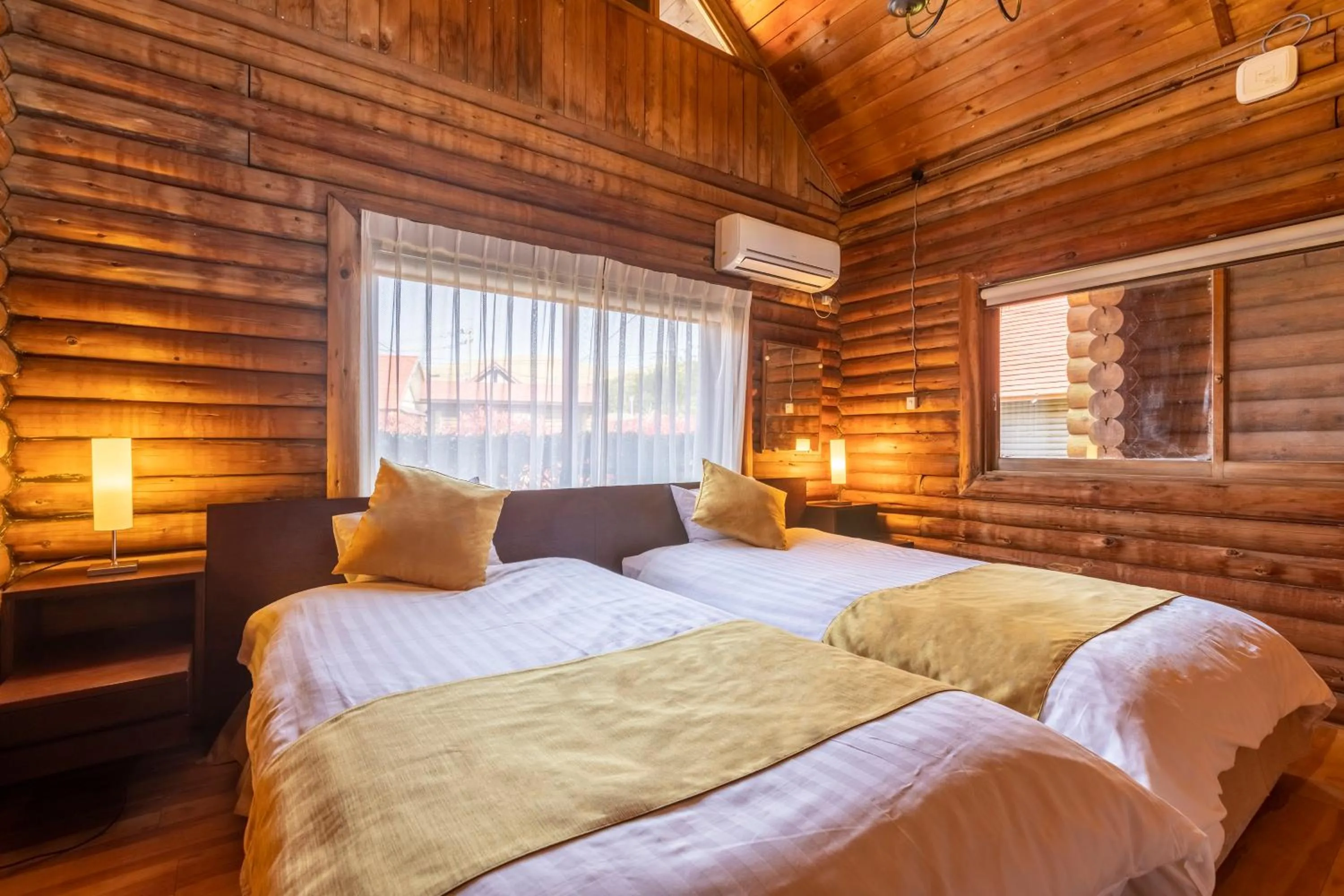 Photo of the whole room, Bed in Goto Conkana Kingdom Winery & Resort