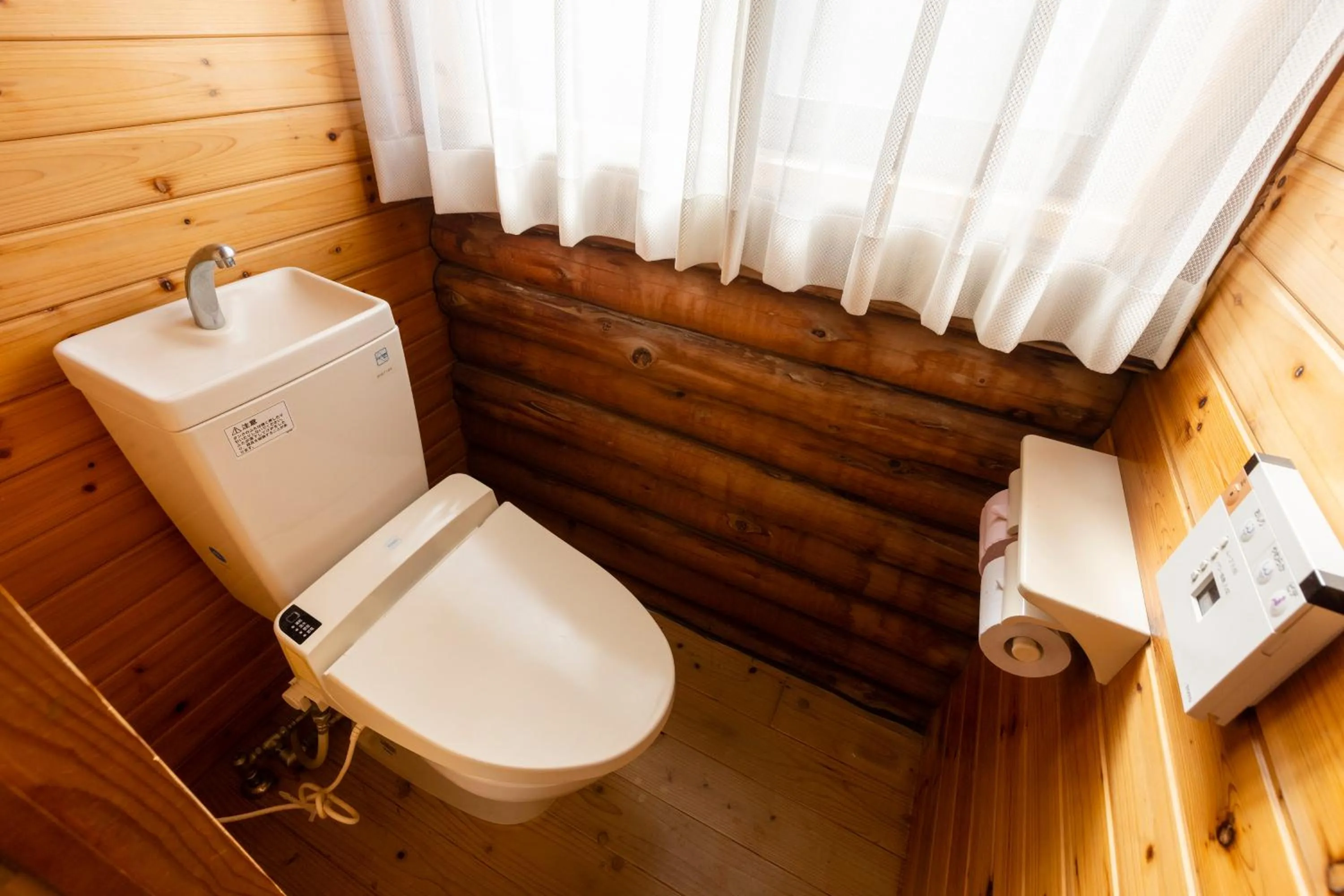 Toilet in Goto Conkana Kingdom Winery & Resort