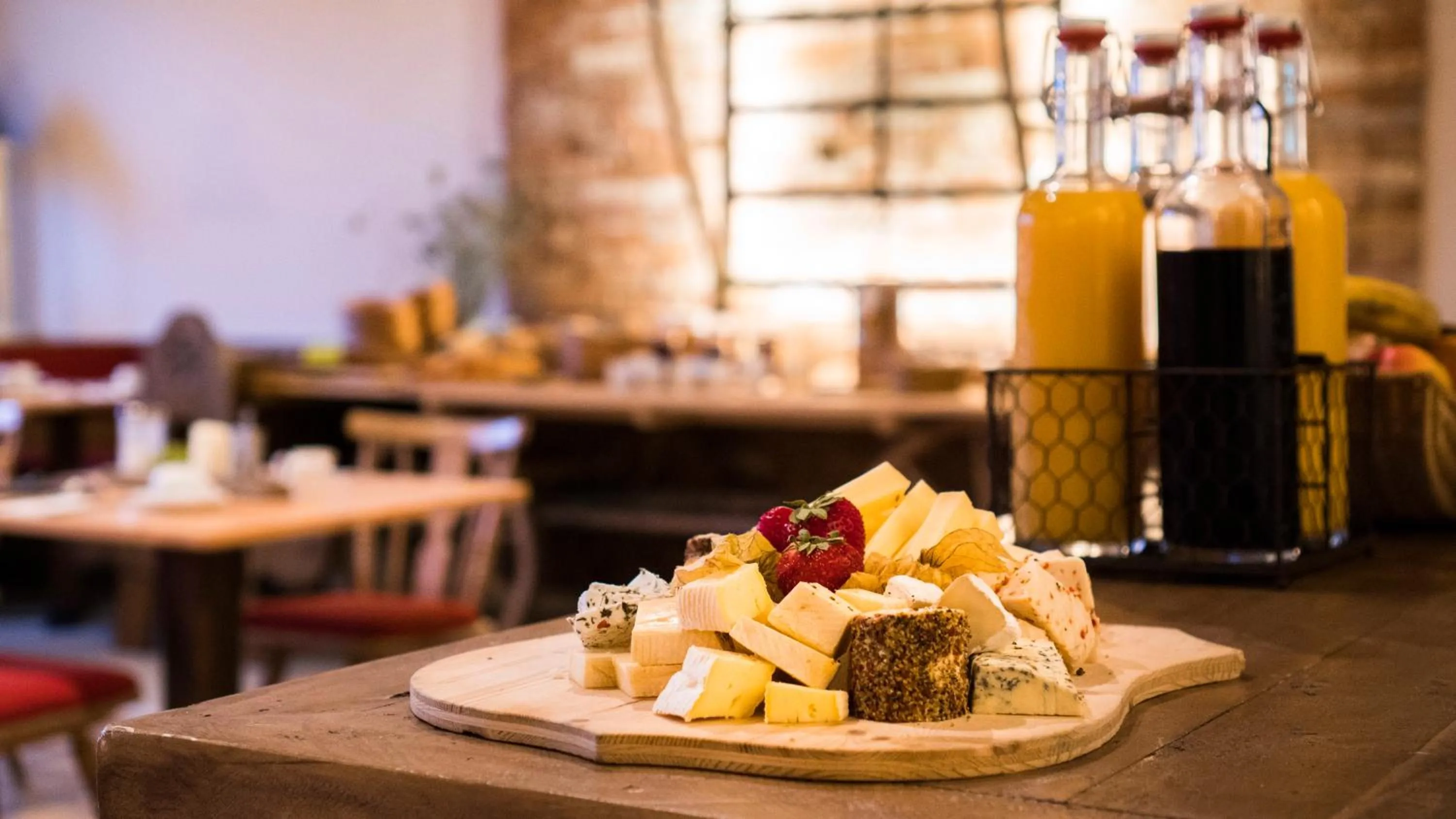 Restaurant/places to eat in Hotel Berghof