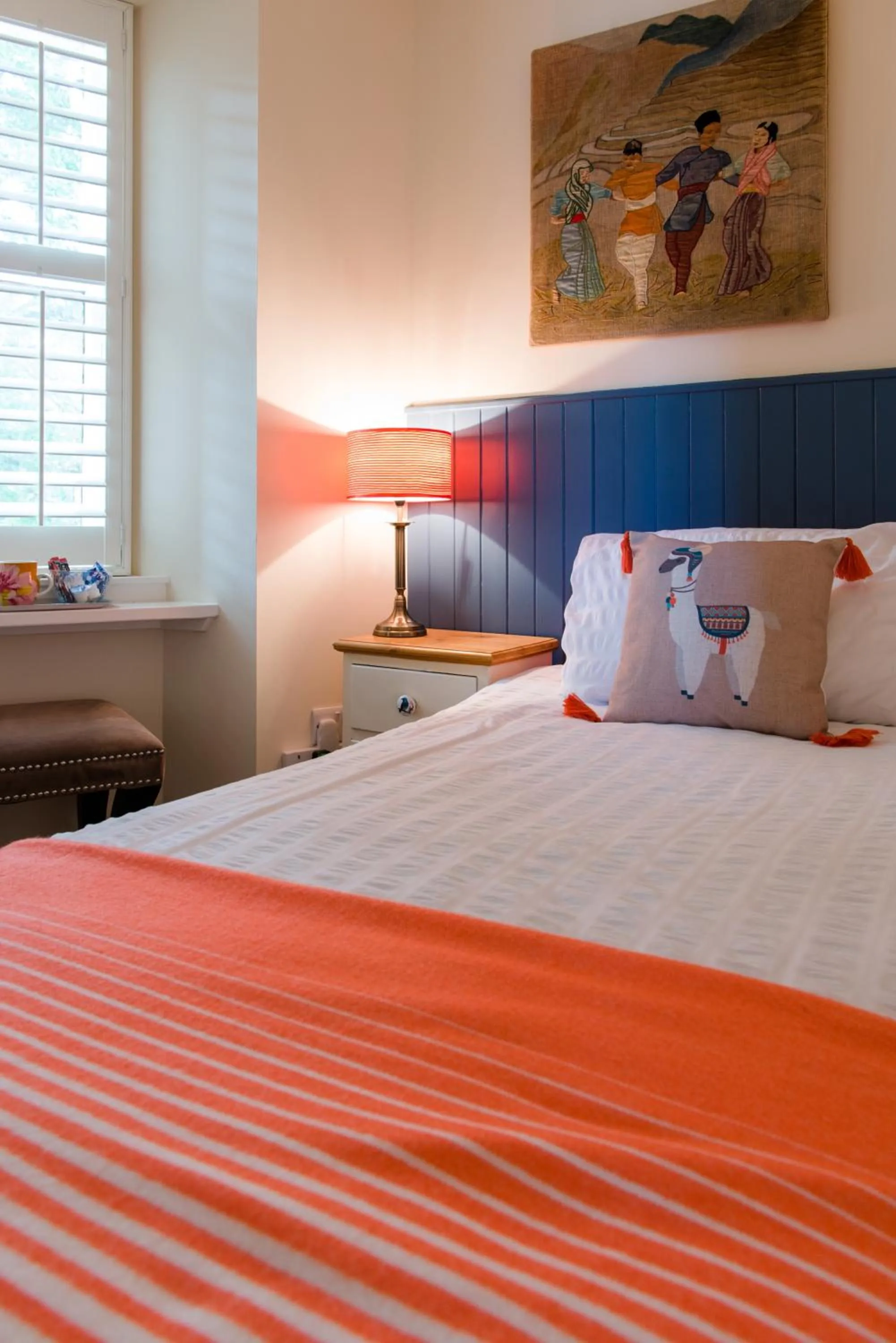 Bed in The Merryburn - Rooms and Courtyard Studios