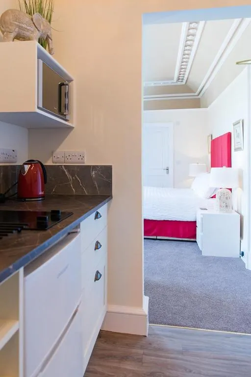 Bed in The Merryburn - Rooms and Courtyard Studios