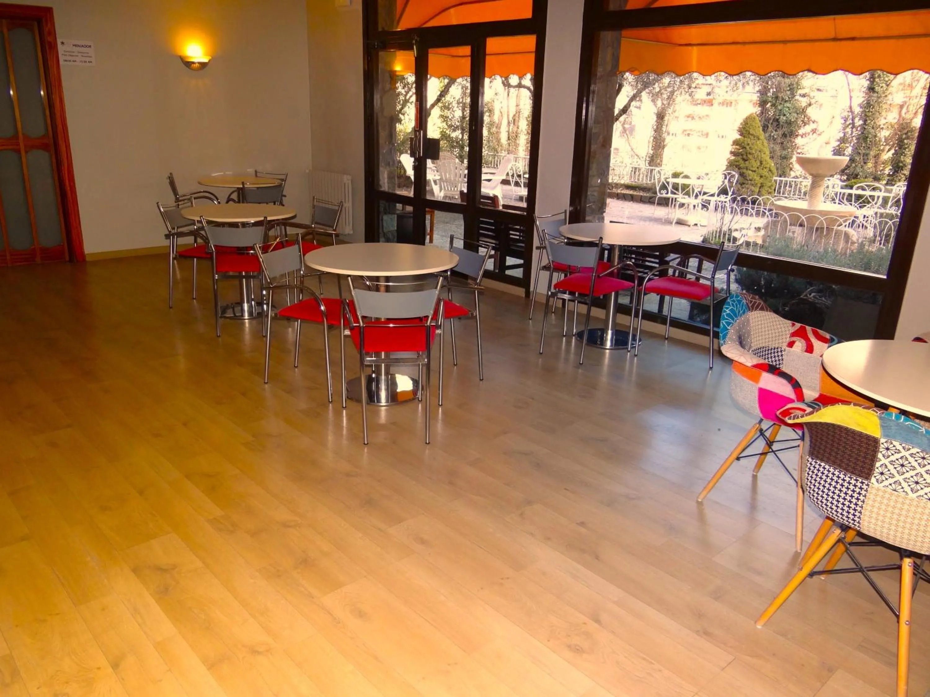 Lounge or bar in Hotel Sol-Park