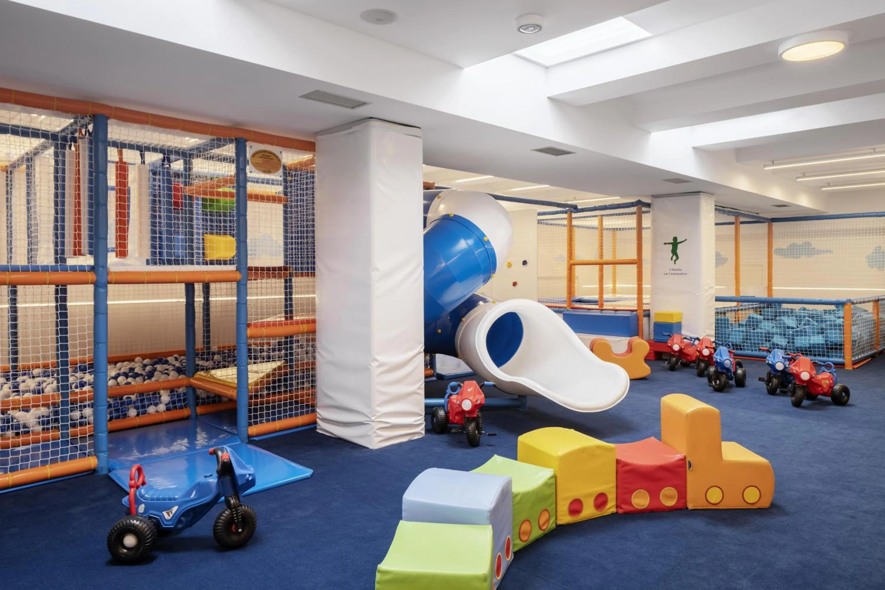 Children play ground in Hotel Warszawianka