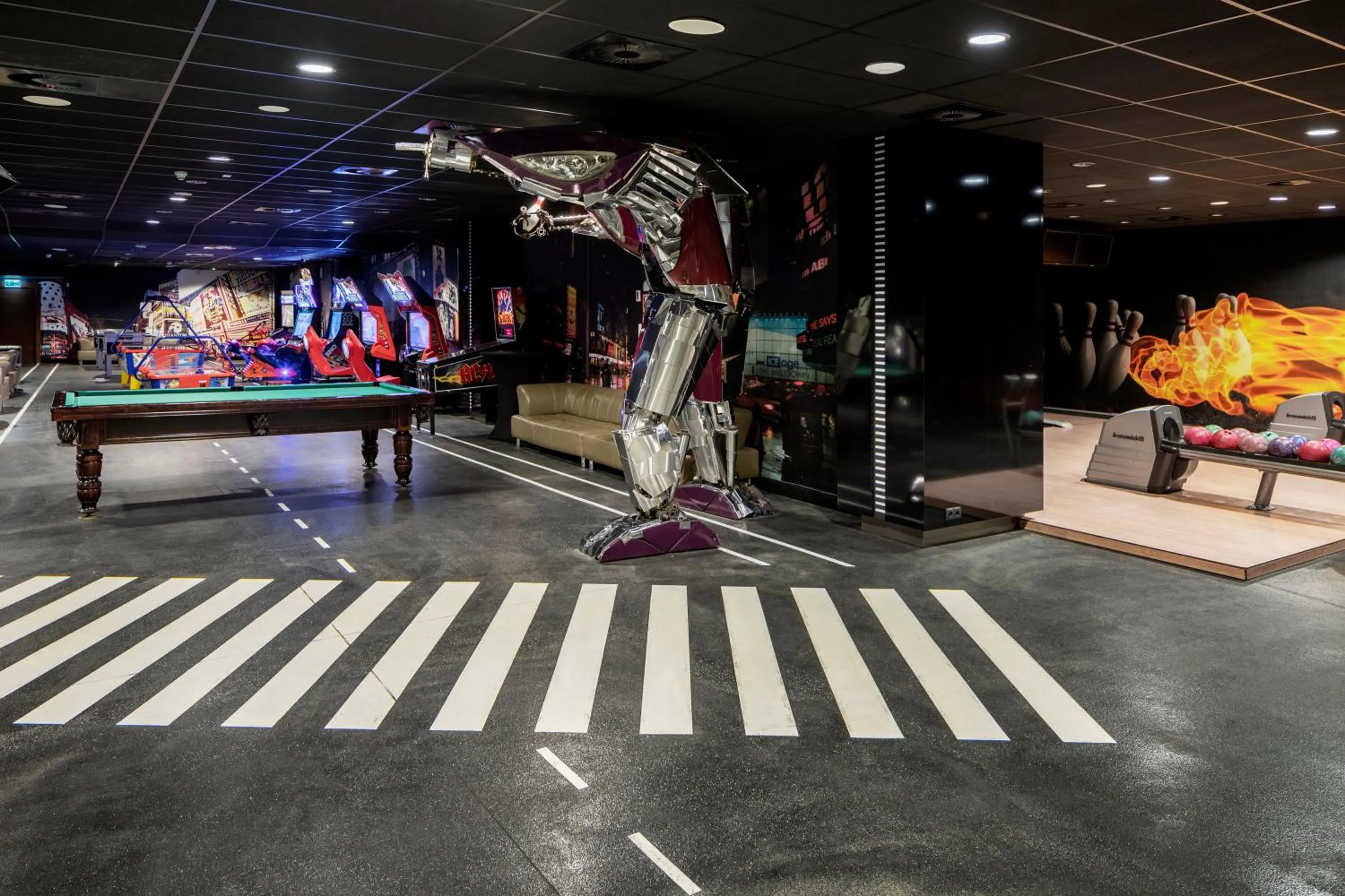 Billiard in Hotel Warszawianka