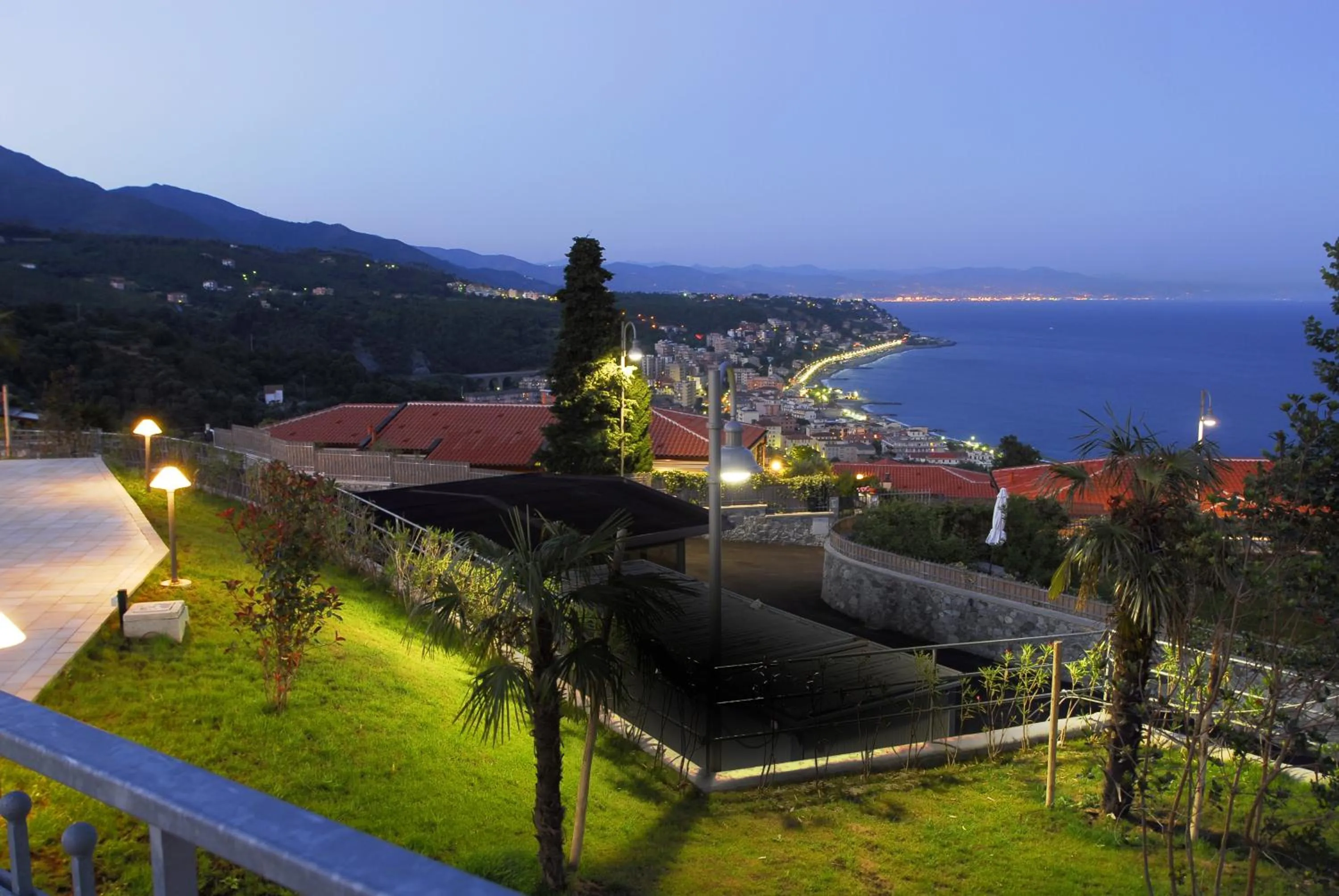 Facade/entrance in Residence Villa Beuca