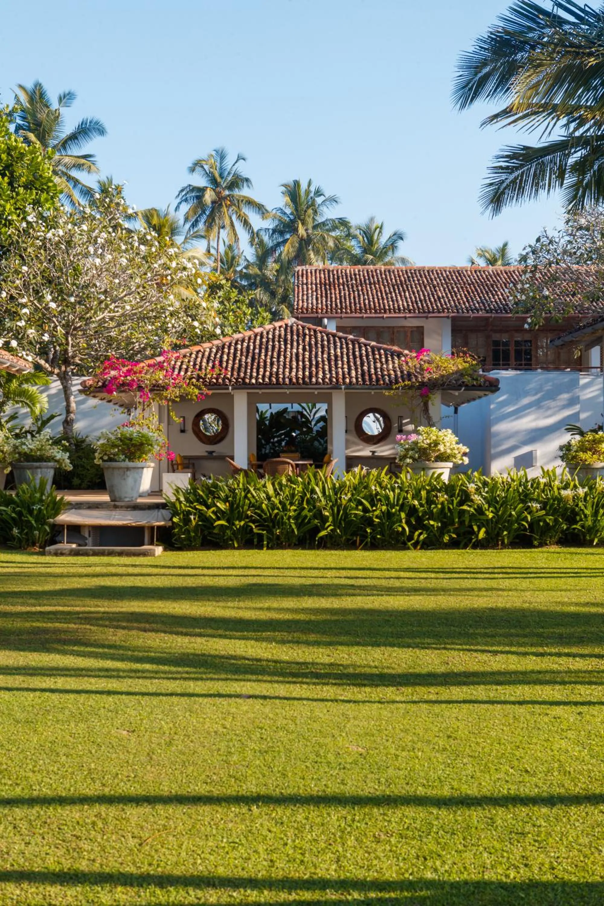 Property building in Habaraduwa House