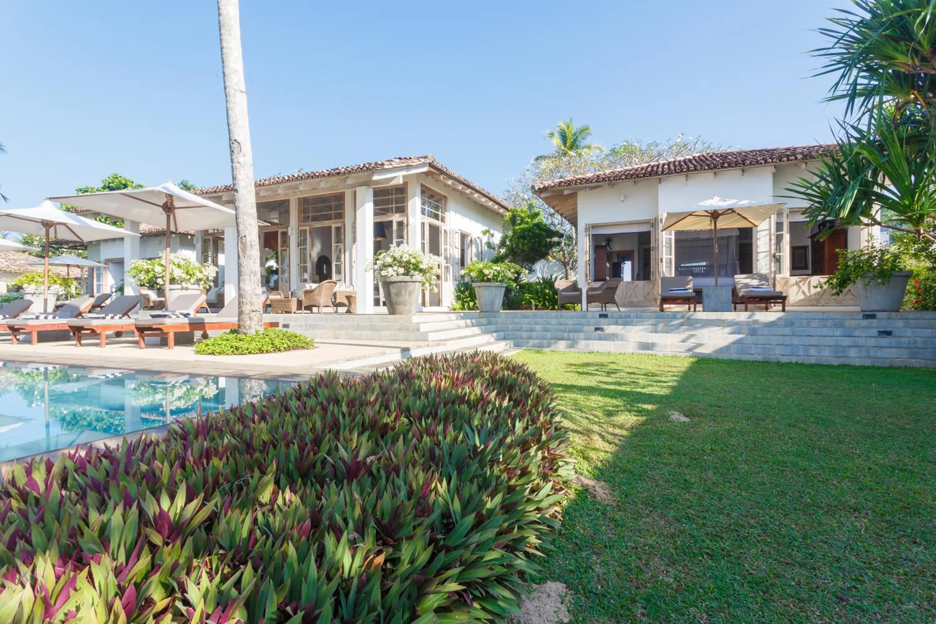 Property building in Habaraduwa House