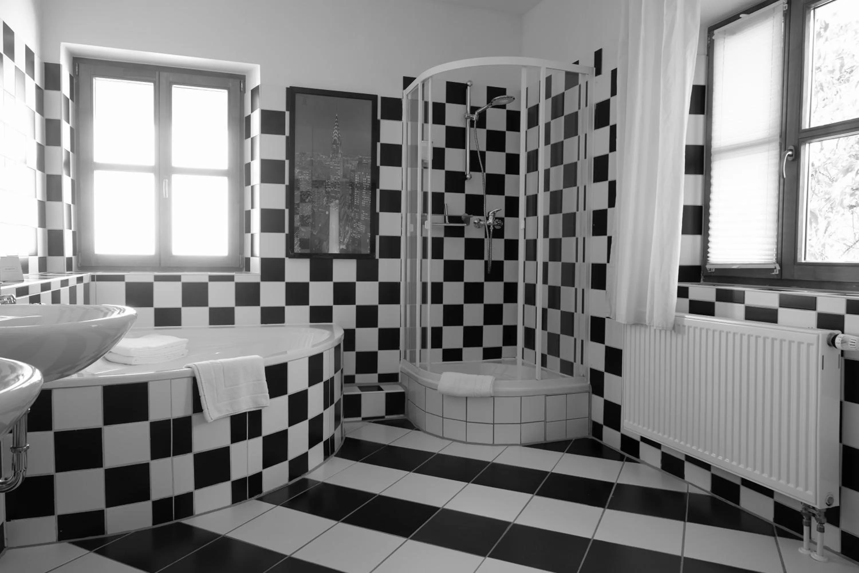 Bathroom in Hotel Schlossresidenz Heitzenhofen