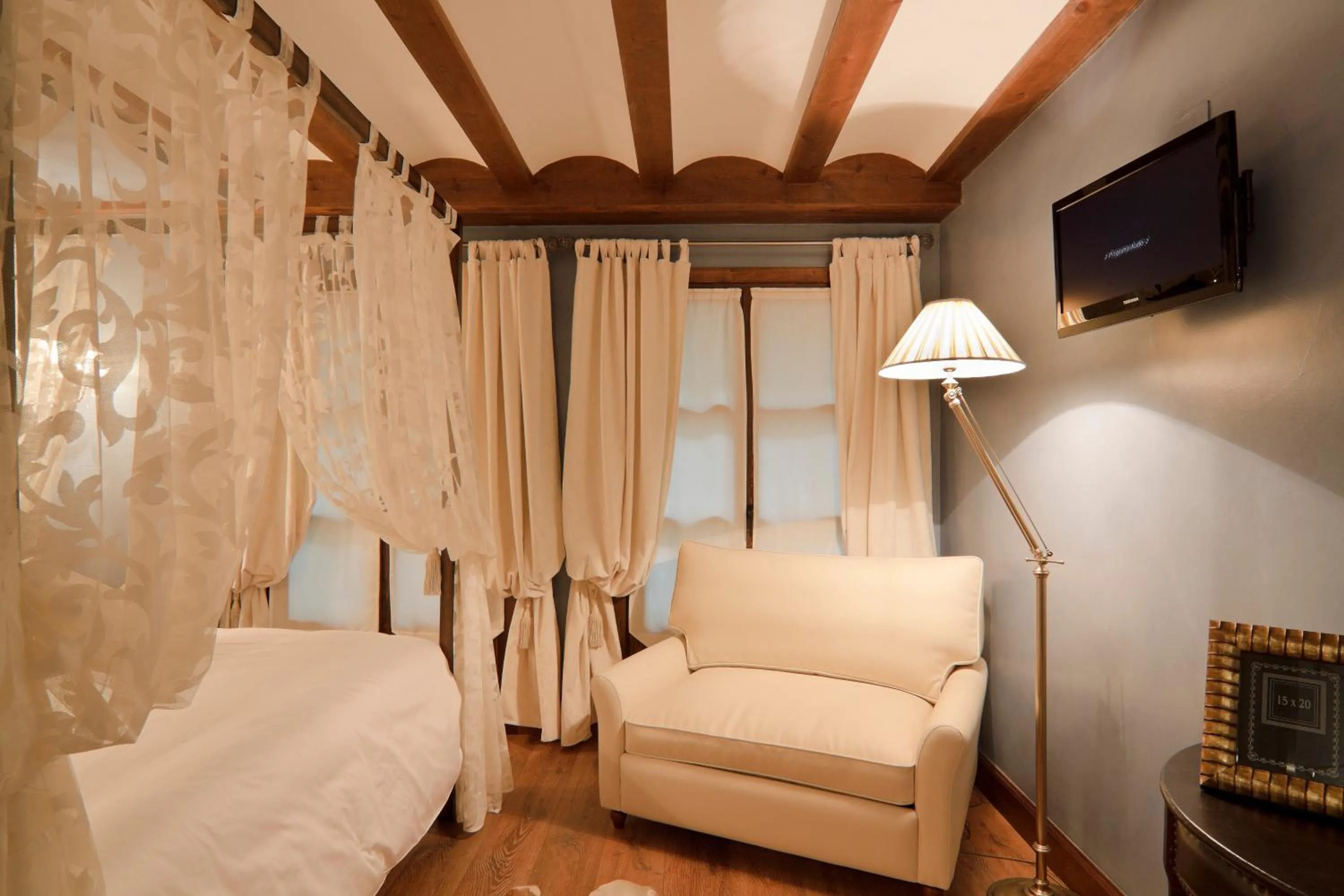 Photo of the whole room in Hospederia de los Parajes