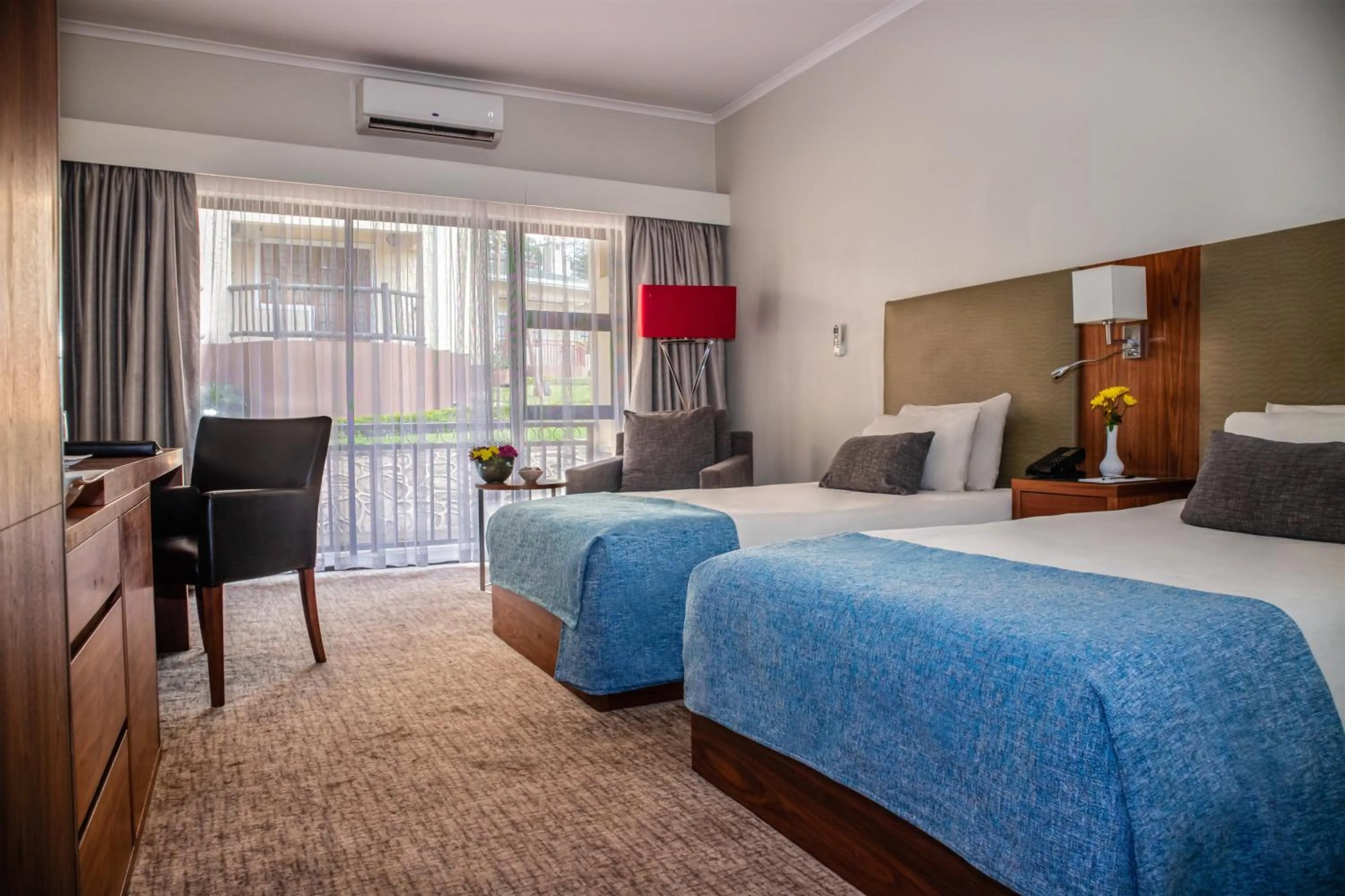 Bed in Malawi Sun Hotel & Conference Centre