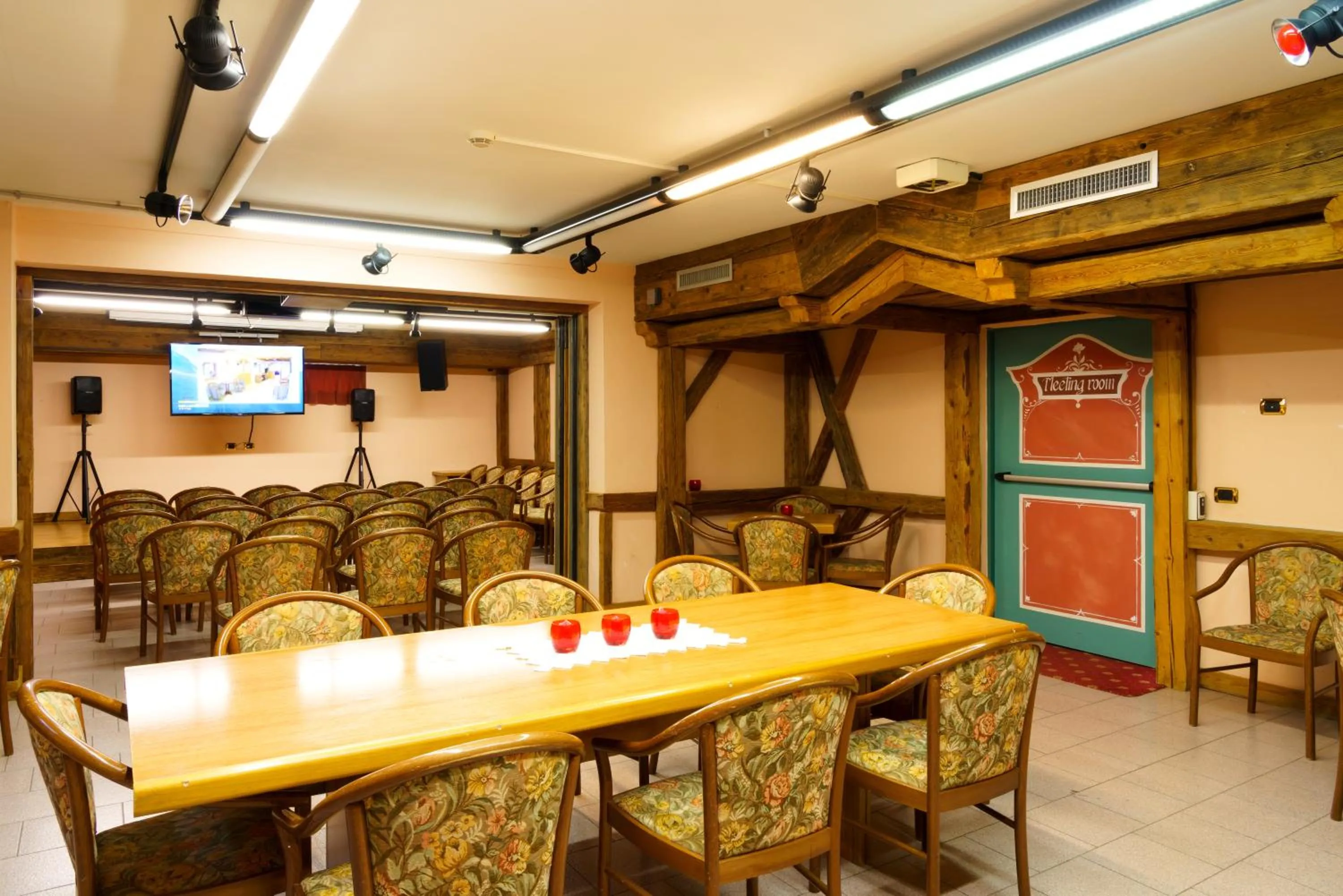 Business facilities in Hotel Dolomiti Schloss