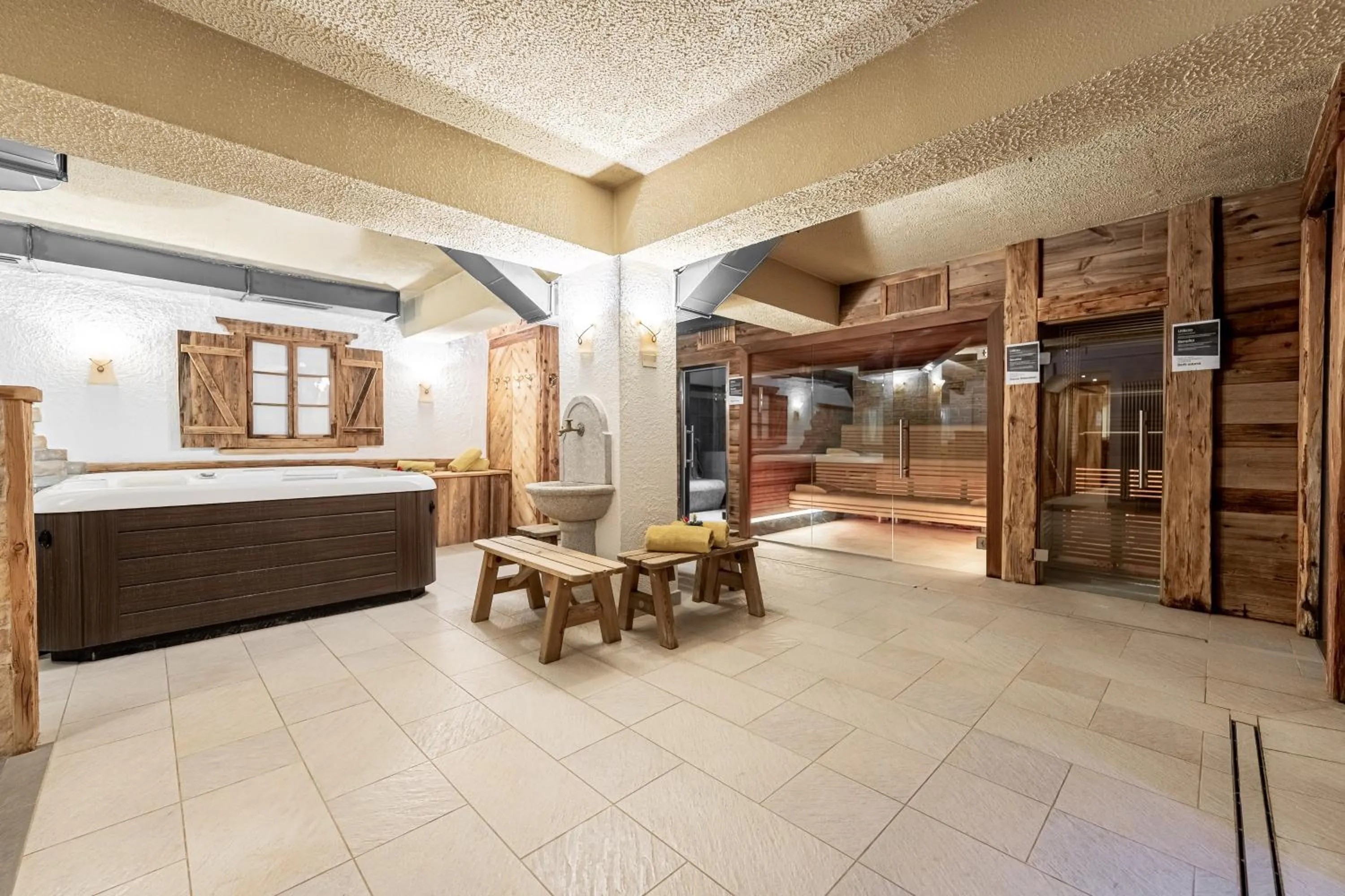 Sauna in Hotel Dolomiti Schloss