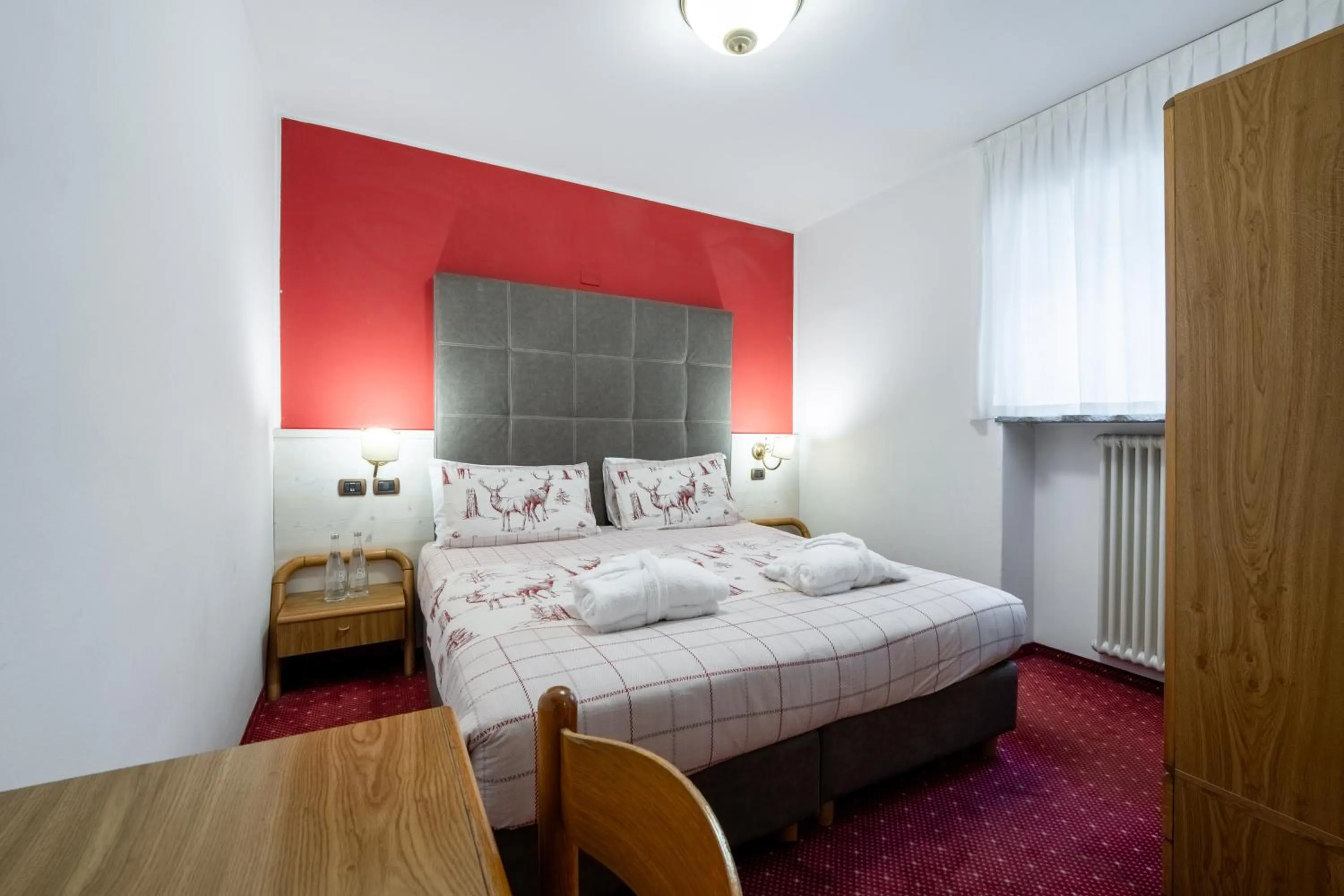 Bedroom, Bed in Hotel il Caminetto Sport