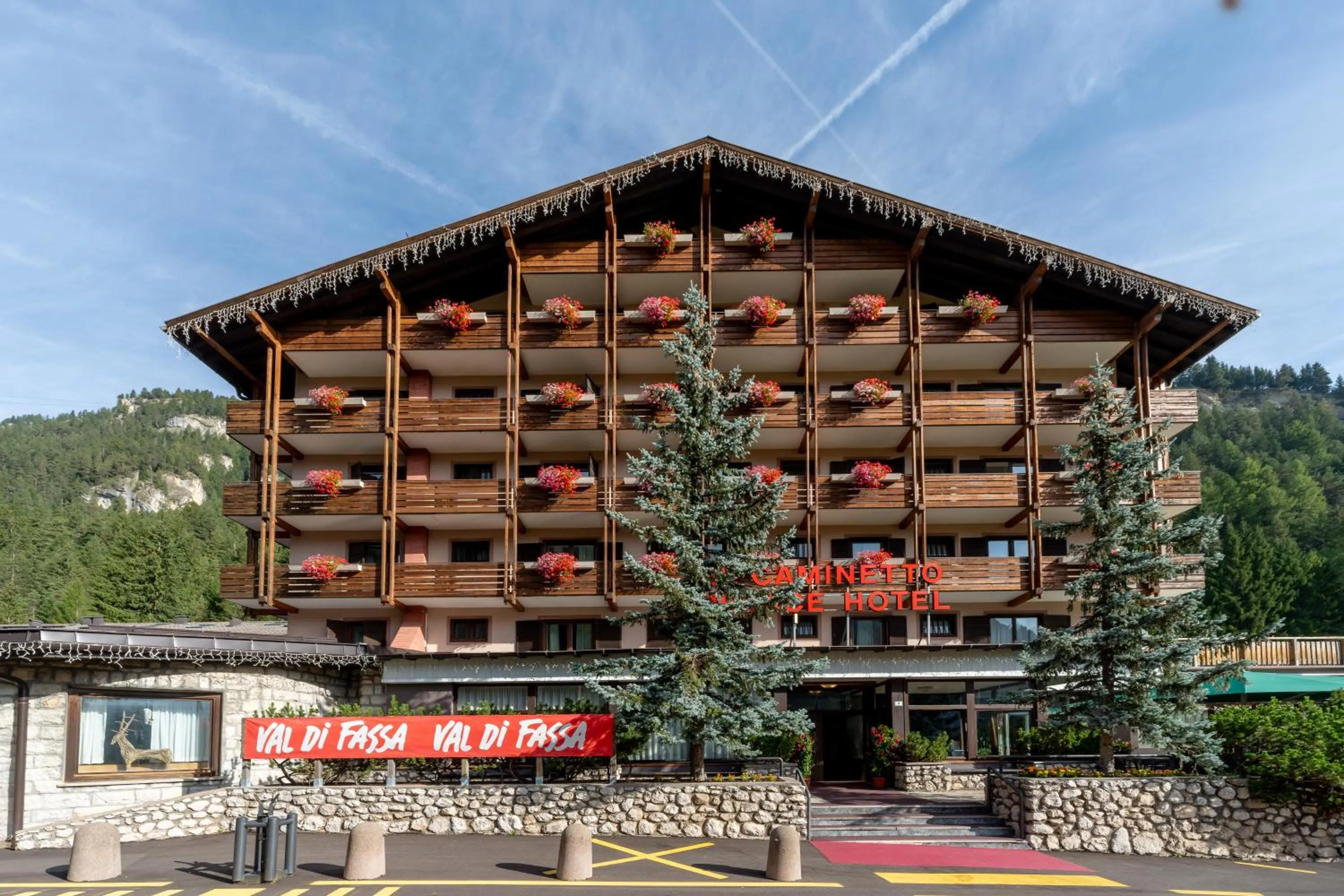 Property building in Hotel il Caminetto Sport