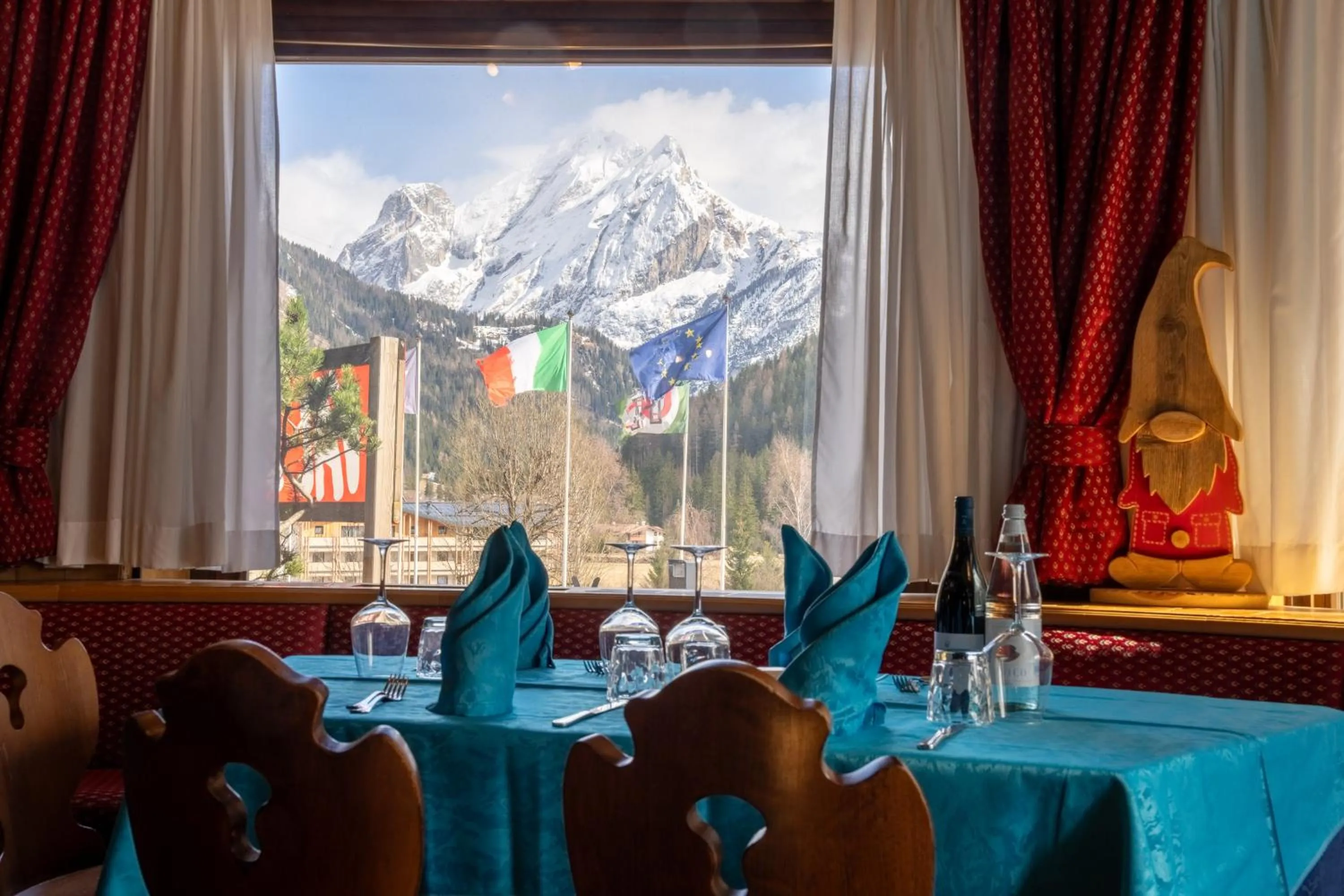 Restaurant/places to eat in Hotel il Caminetto Sport