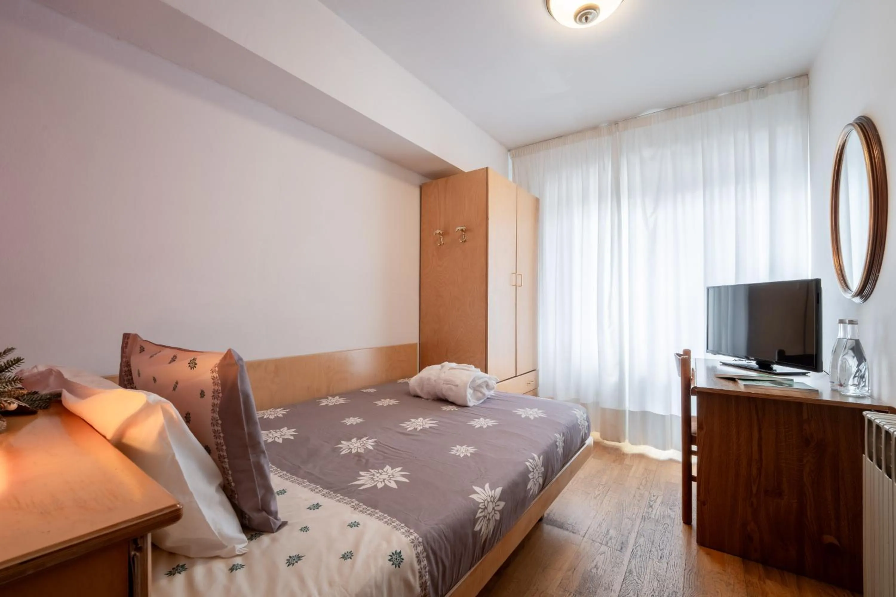 Bedroom, Bed in Hotel il Caminetto Sport