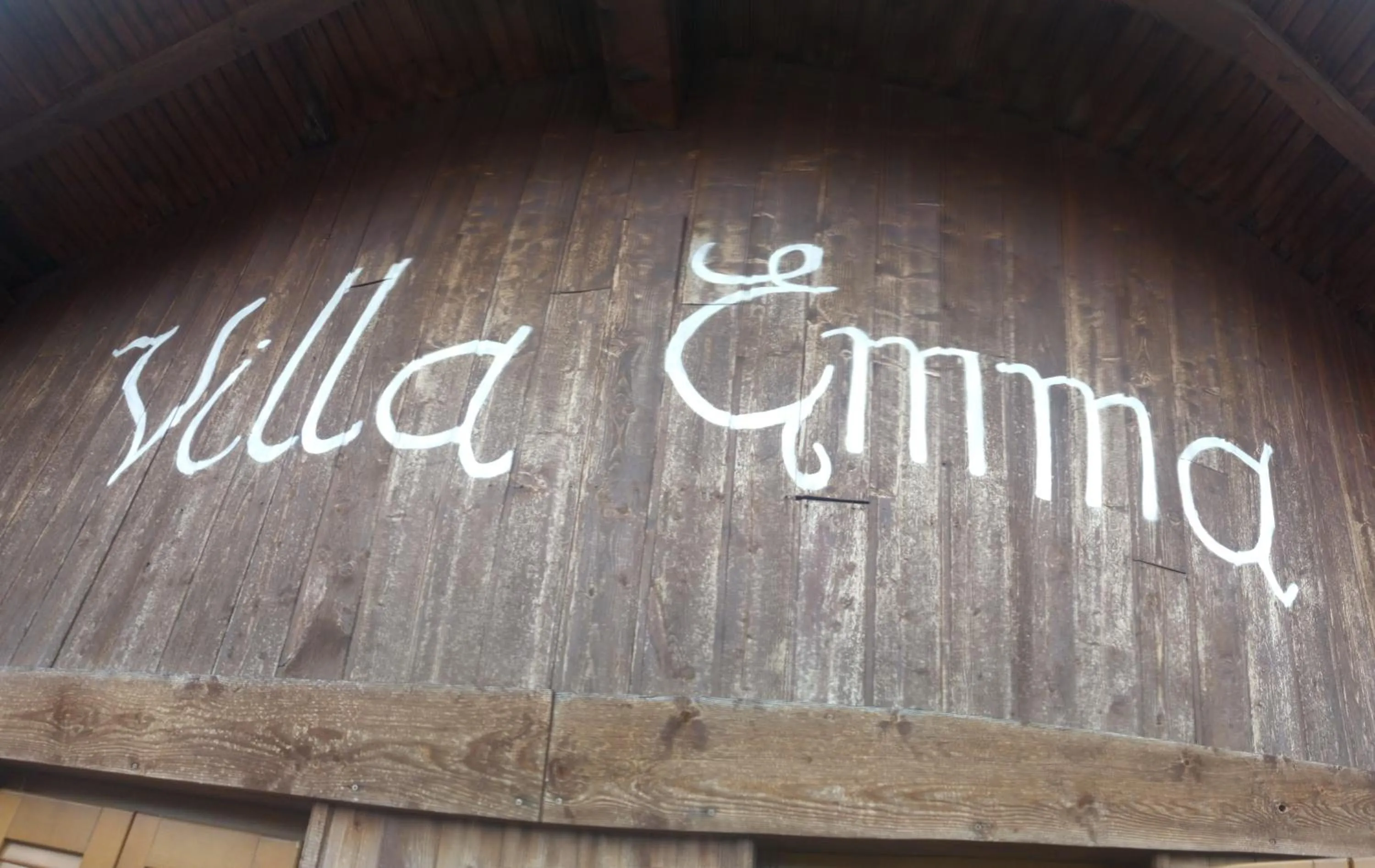 Facade/entrance in IHR Hotel Villa Emma