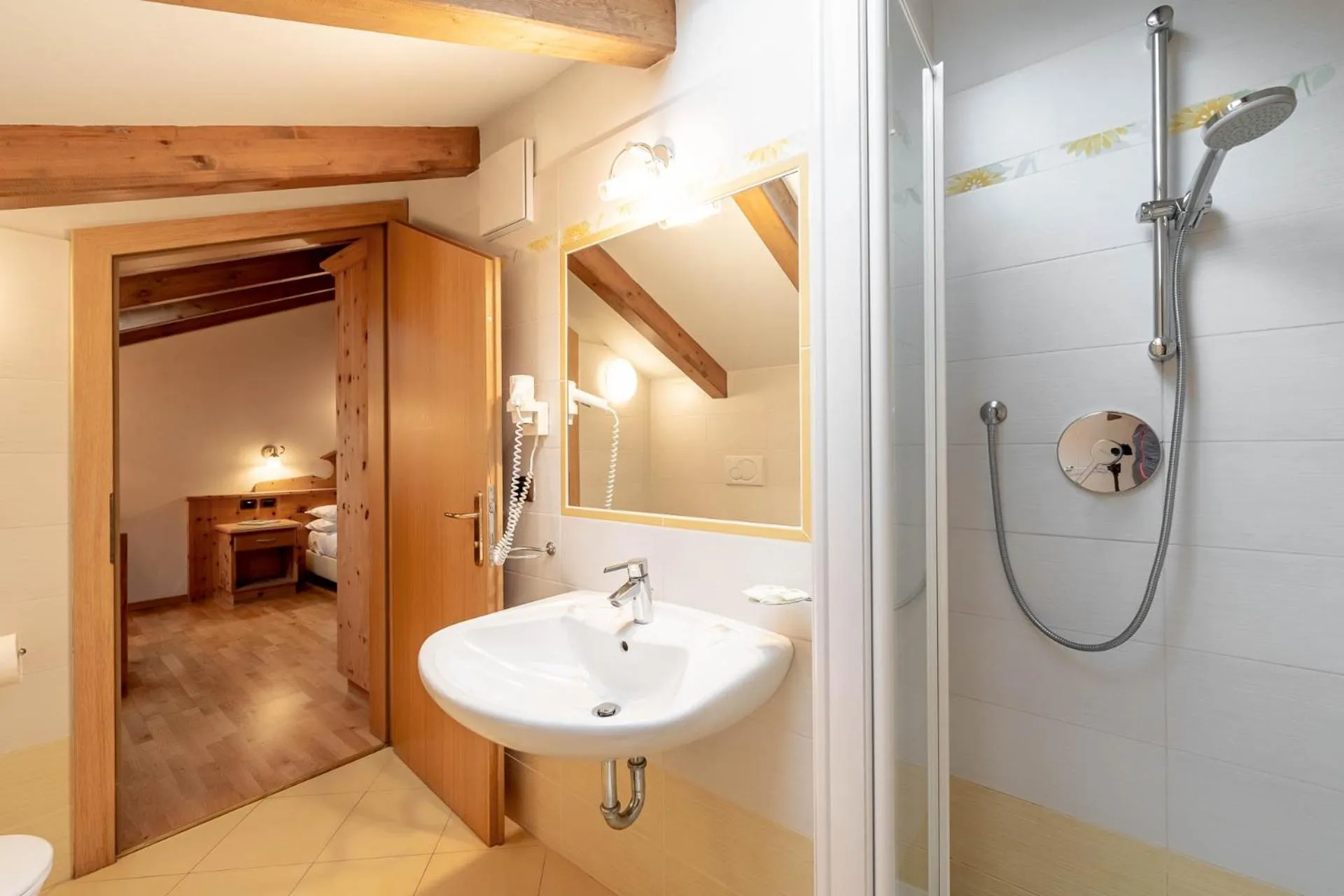 Bathroom in Hotel Villetta Maria Cottage