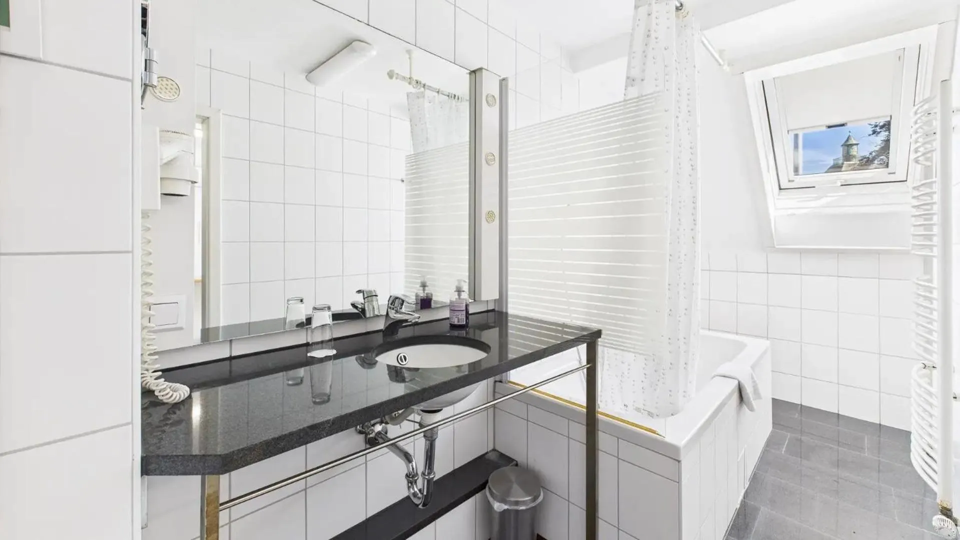 Bathroom in City Hotel