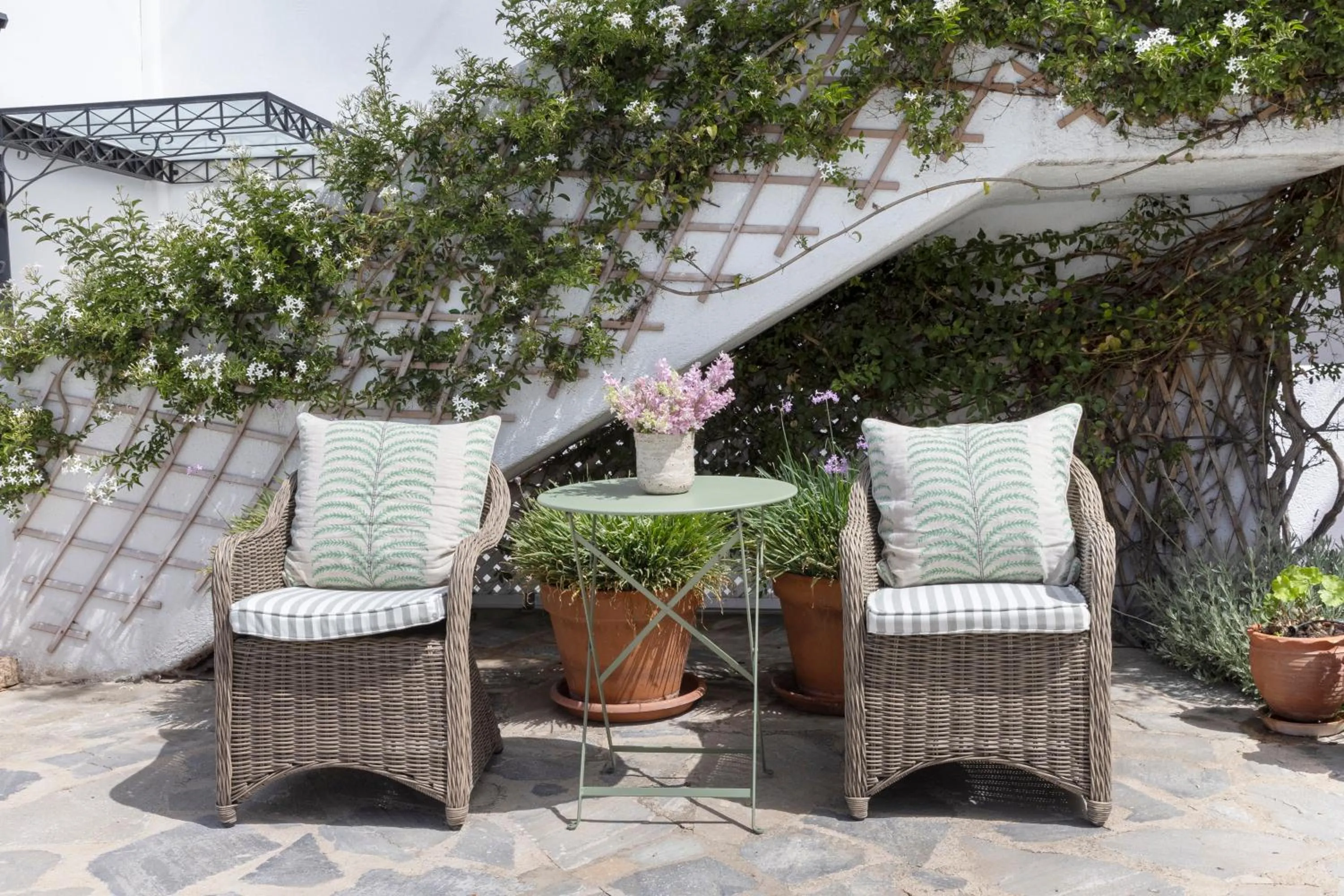 Swimming pool in Despotiko Hotel