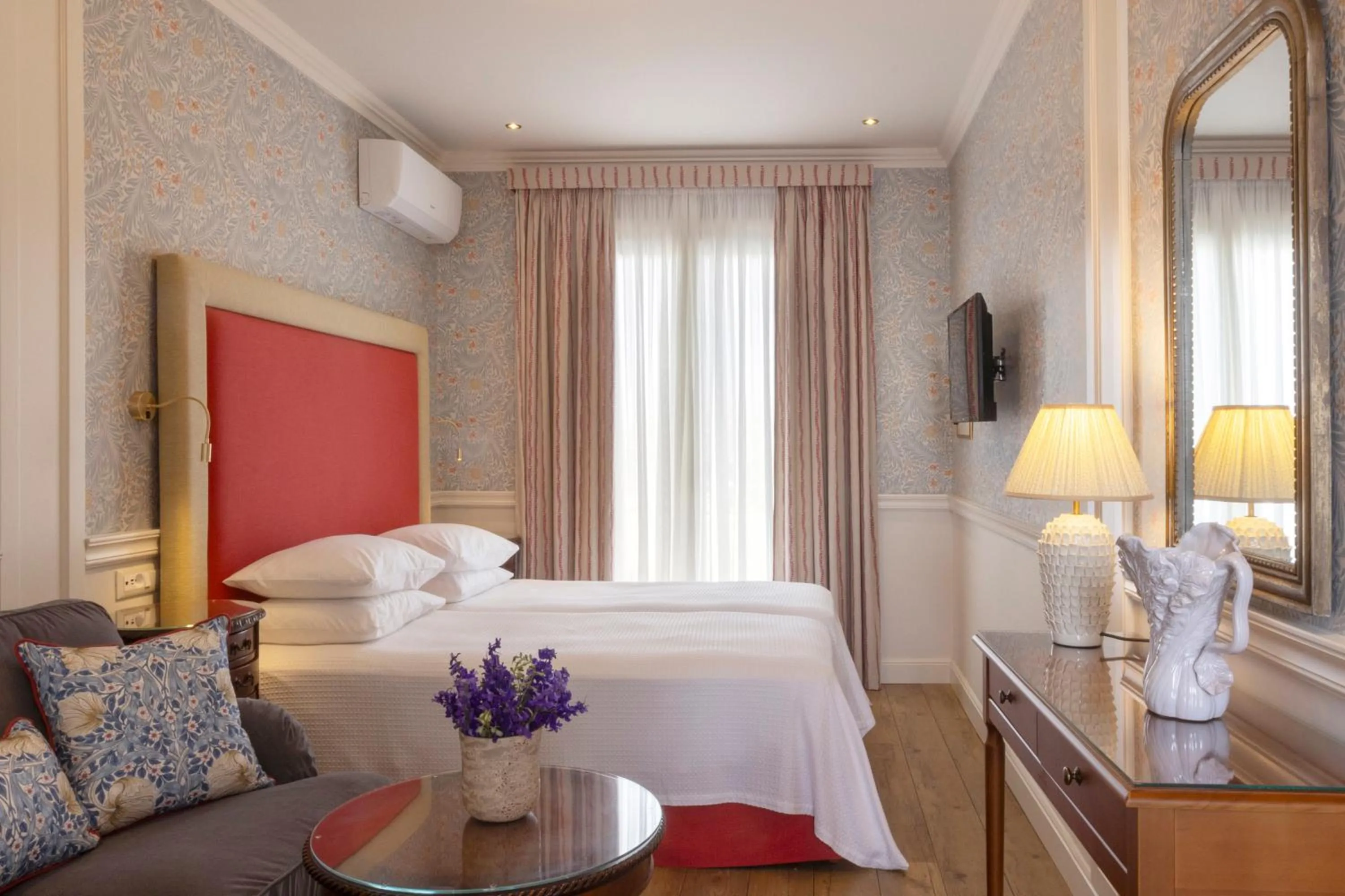 Bedroom, Bed in Despotiko Hotel