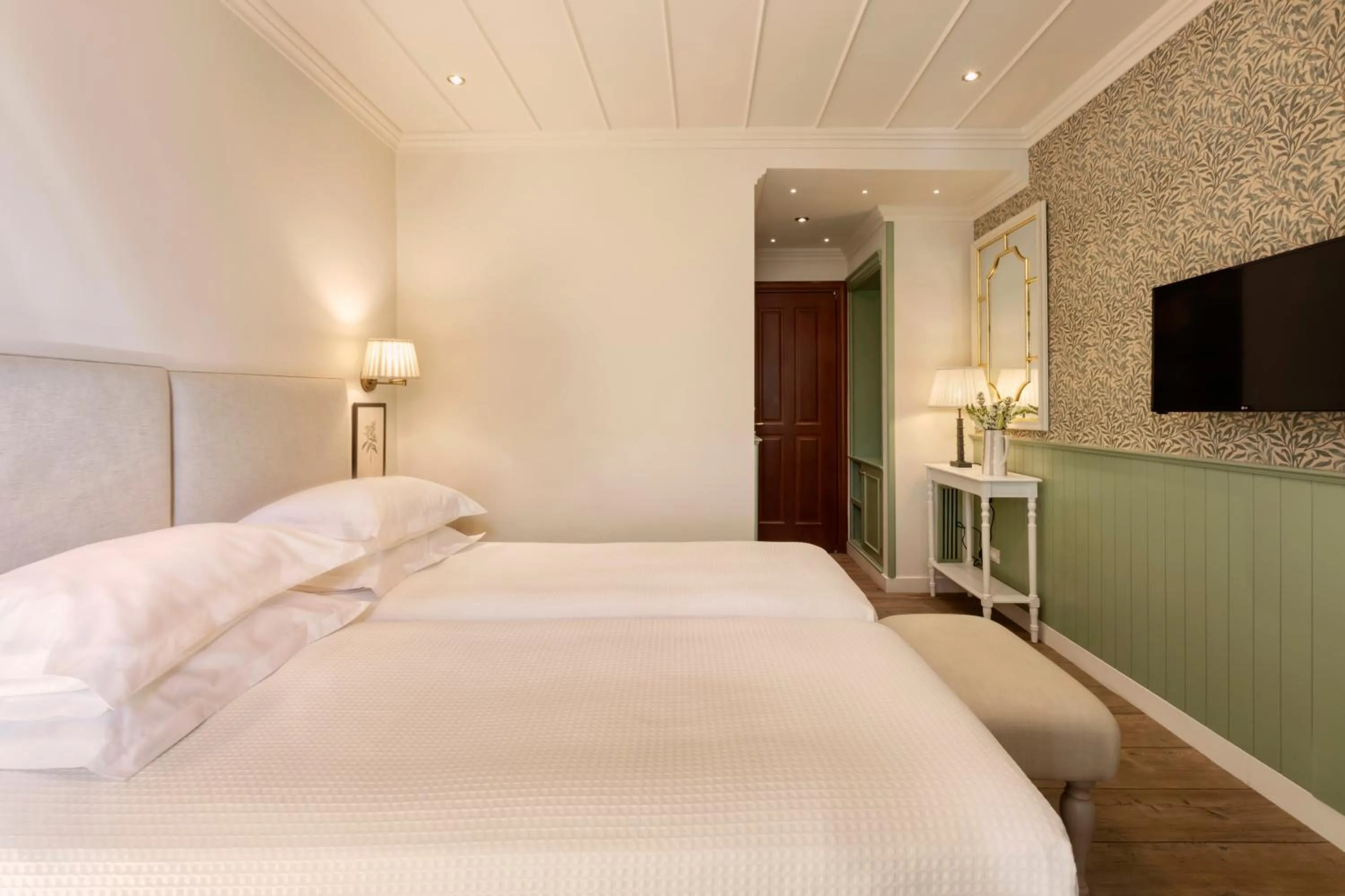 Bedroom, Bed in Despotiko Hotel