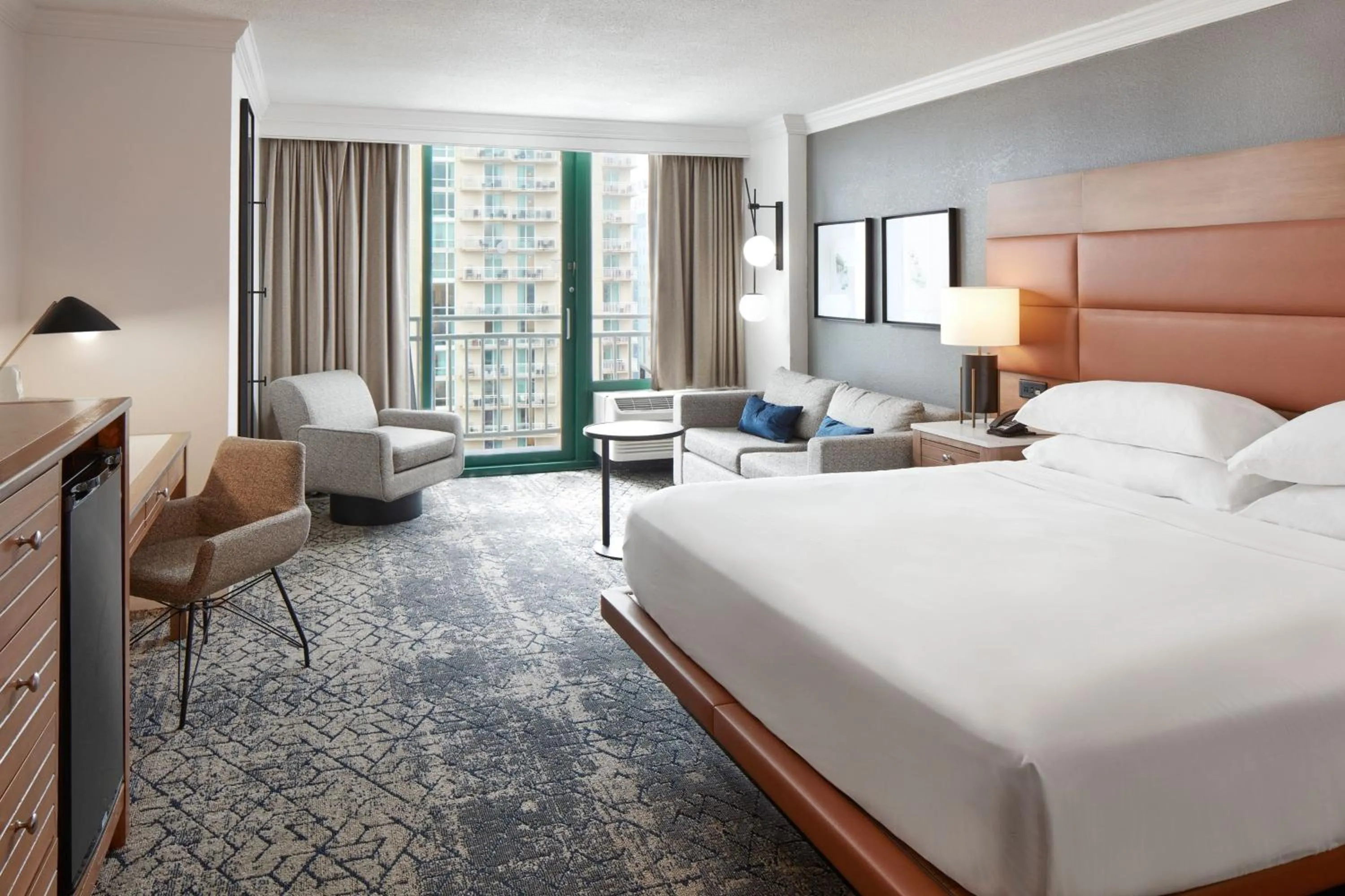 Photo of the whole room, Bed in Sheraton Oceanfront Hotel