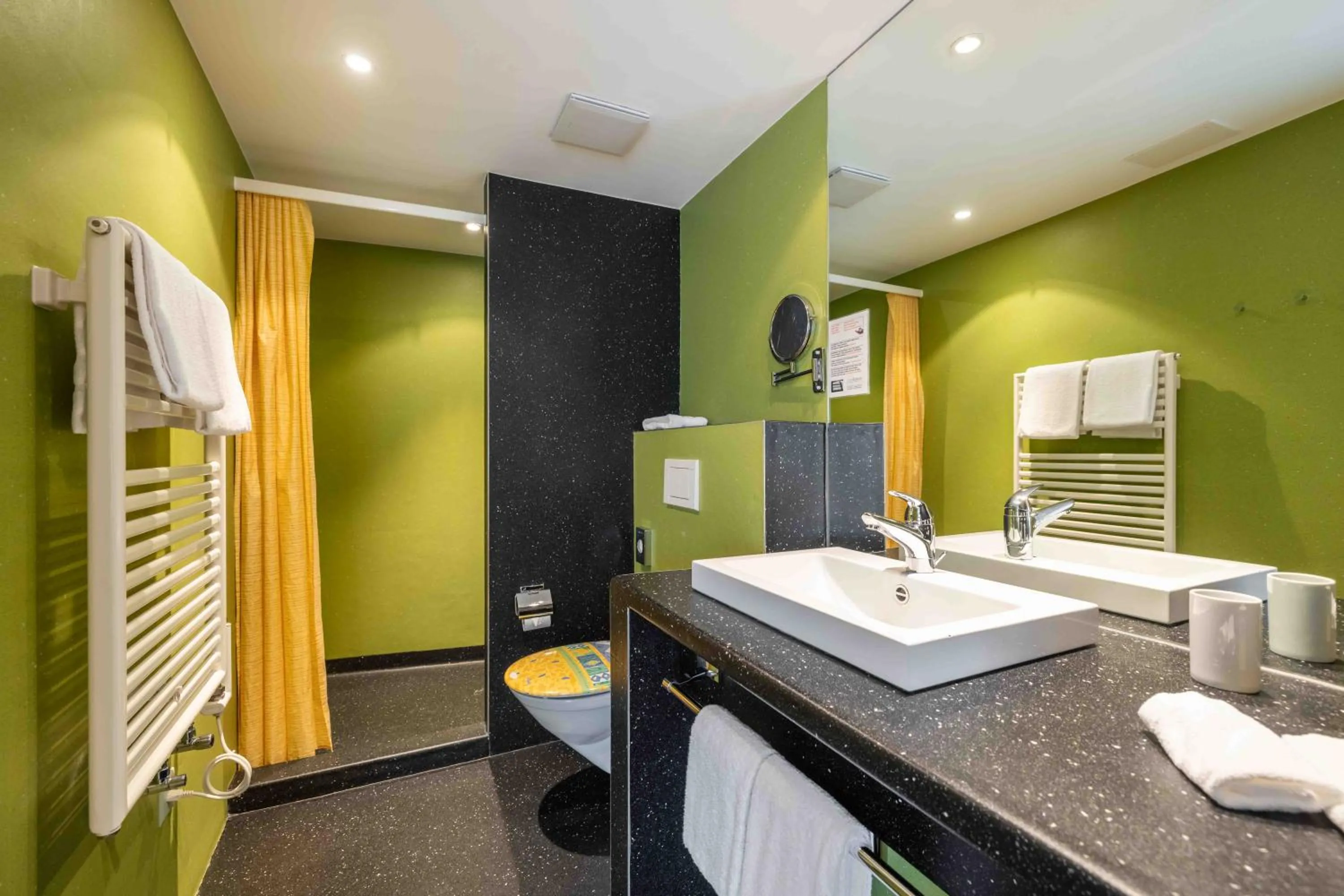 Bathroom in Hotel & SPA Croce Bianca