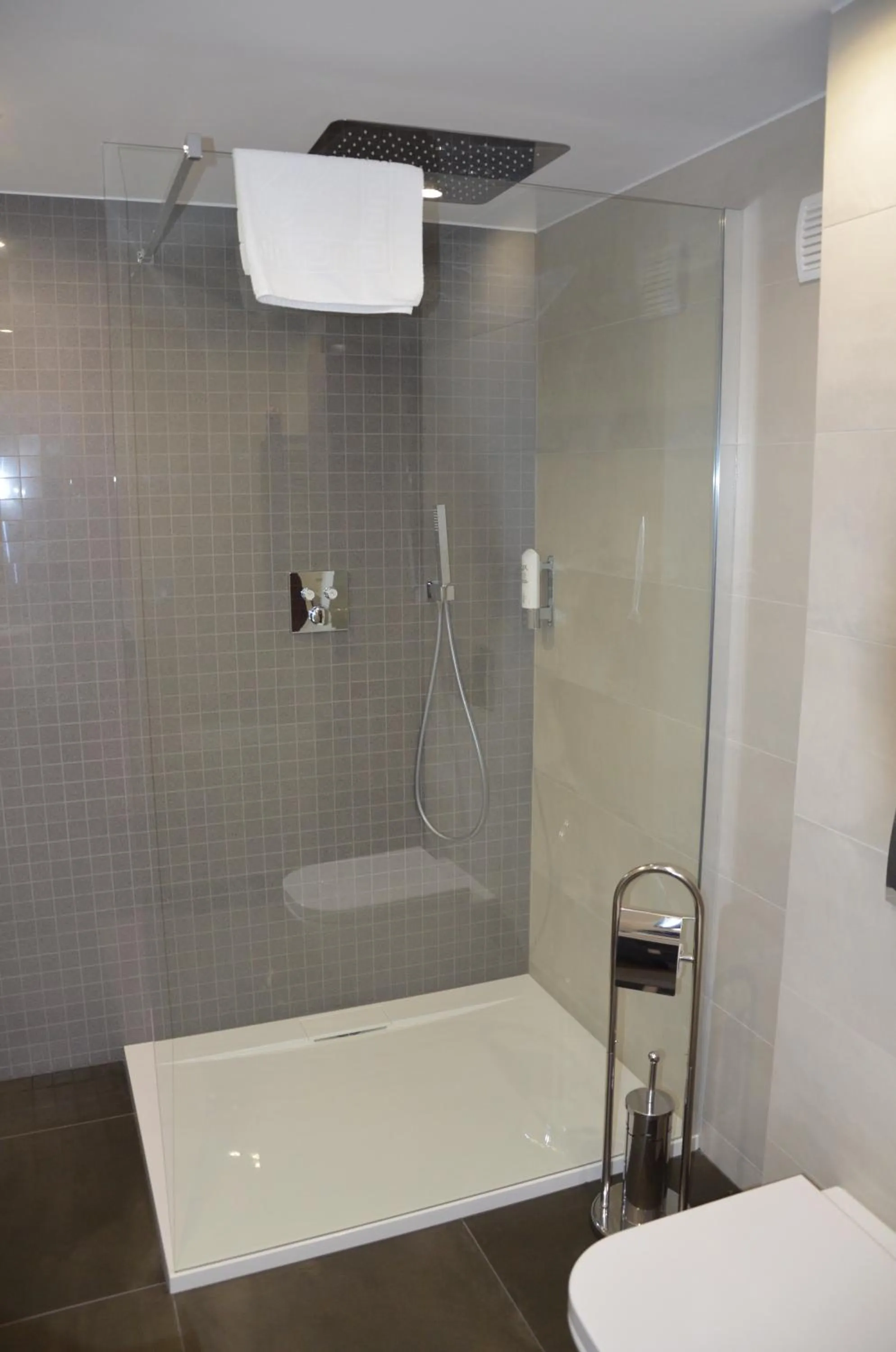 Bathroom in Hotel Sport