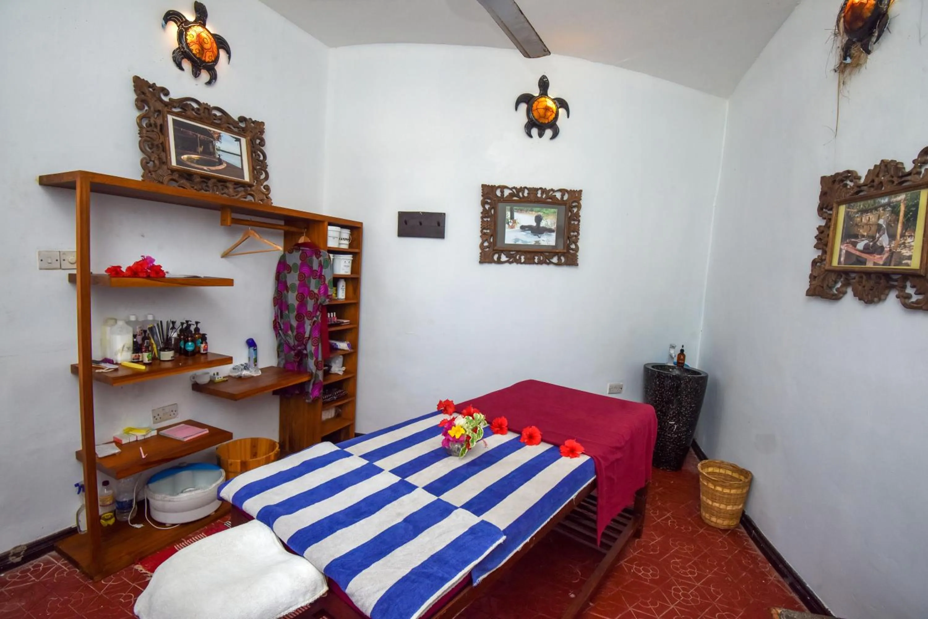 Spa and wellness centre/facilities, Bed in Jafferji Beach Retreat