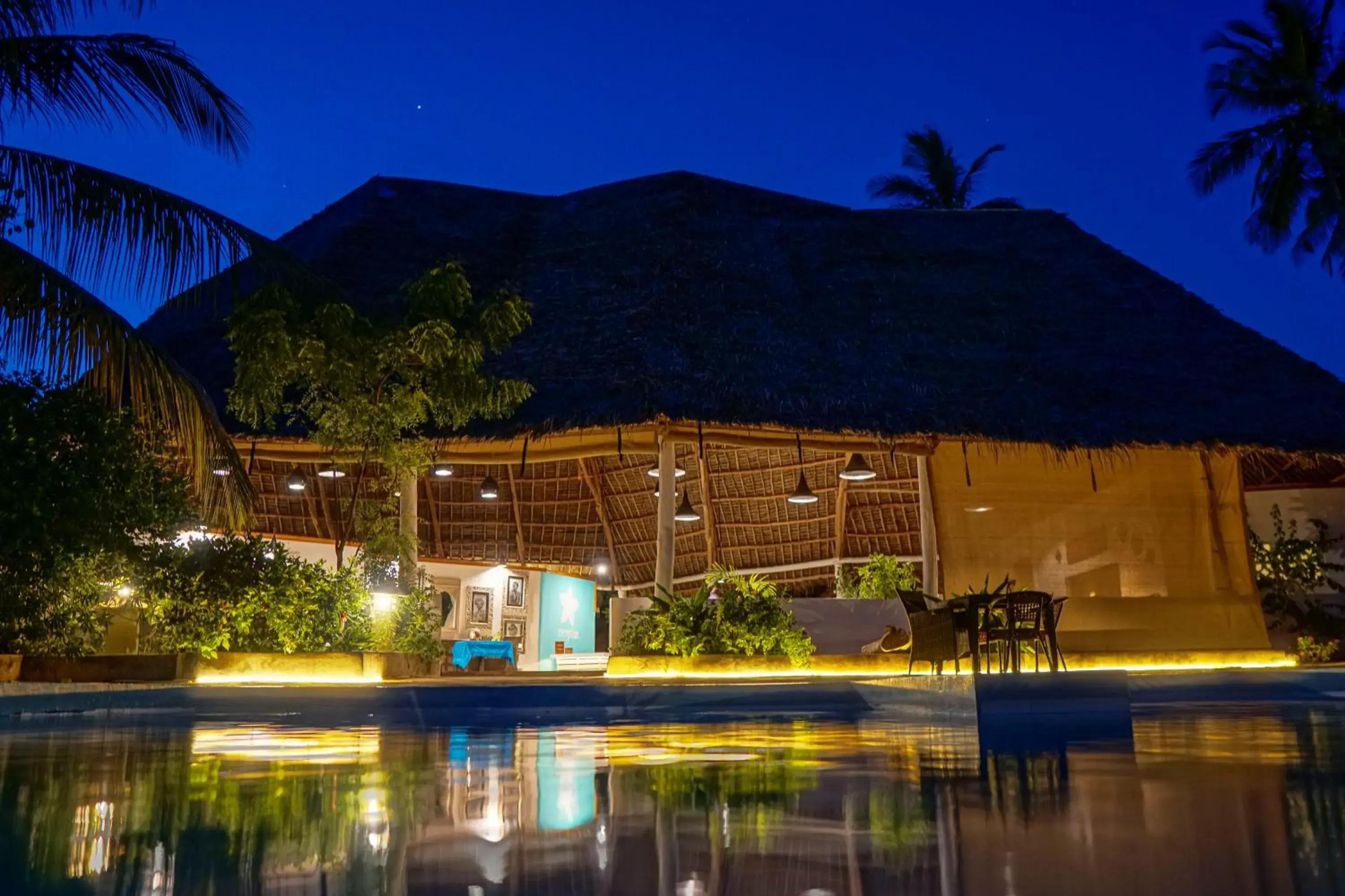 Restaurant/places to eat in Jafferji Beach Retreat Restaurant/places to eat in Jafferji Beach Retreat